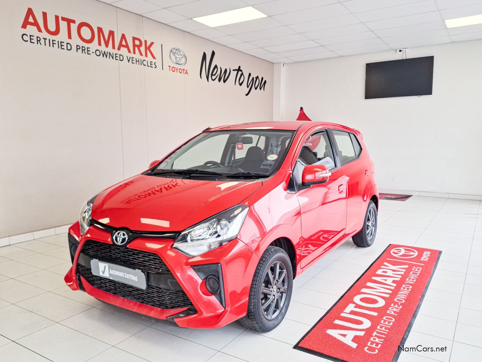 1600x1200 Toyota Agya 1.0 AT car Photo Transmissions km milage