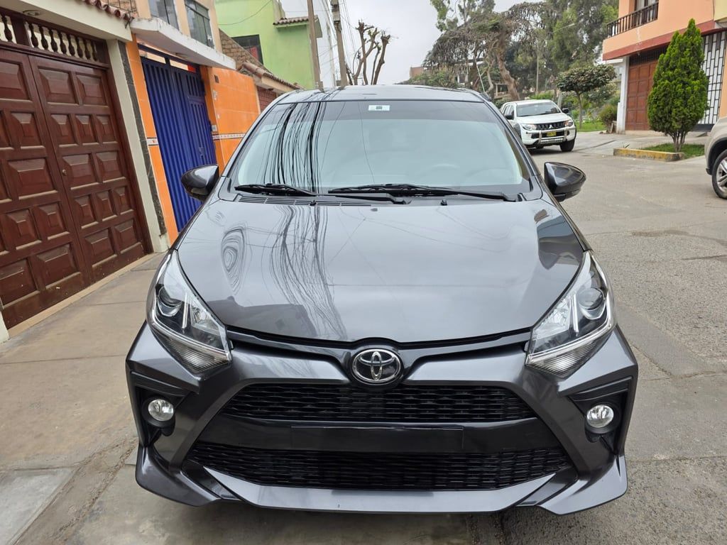 1024x768 Toyota Agya under 20 Miles