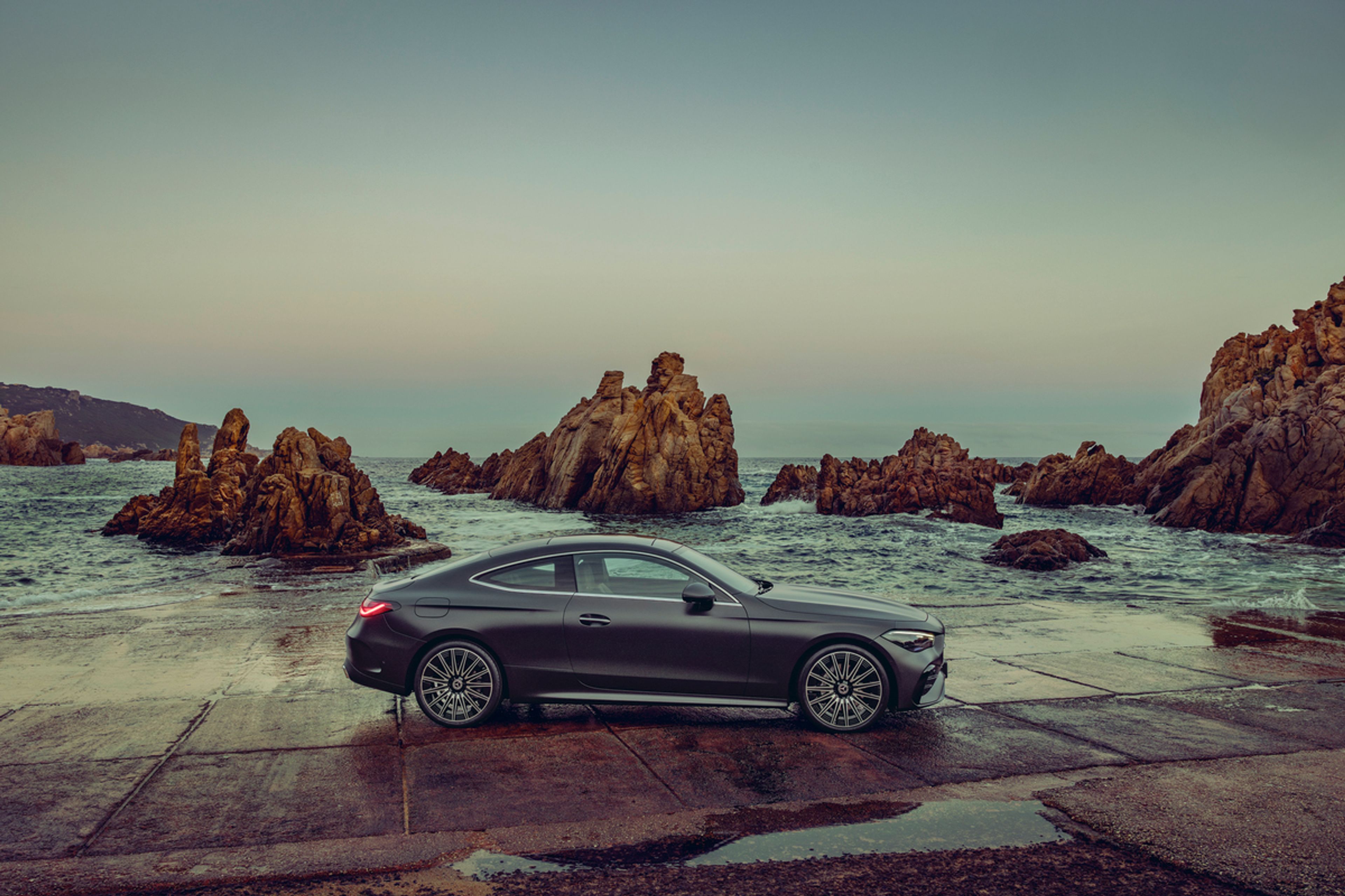 3840x2560 Street Lines: Mercedes Benz CLE 450 4MATIC Coupe