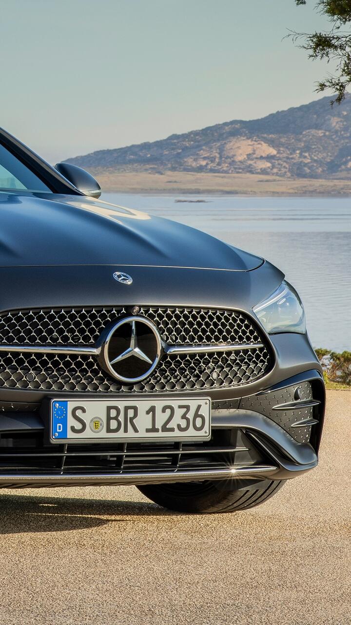 720x1280 Mercedes Benz AMG CLE 450 · 720x1280 HD Free Photo From Skywolfx And Wallpaper