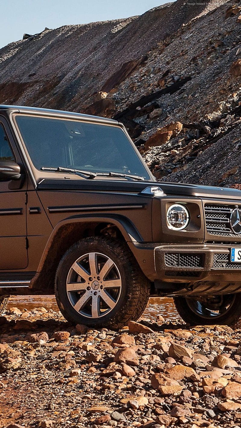800x1422 HD gelandewagen wallpaper