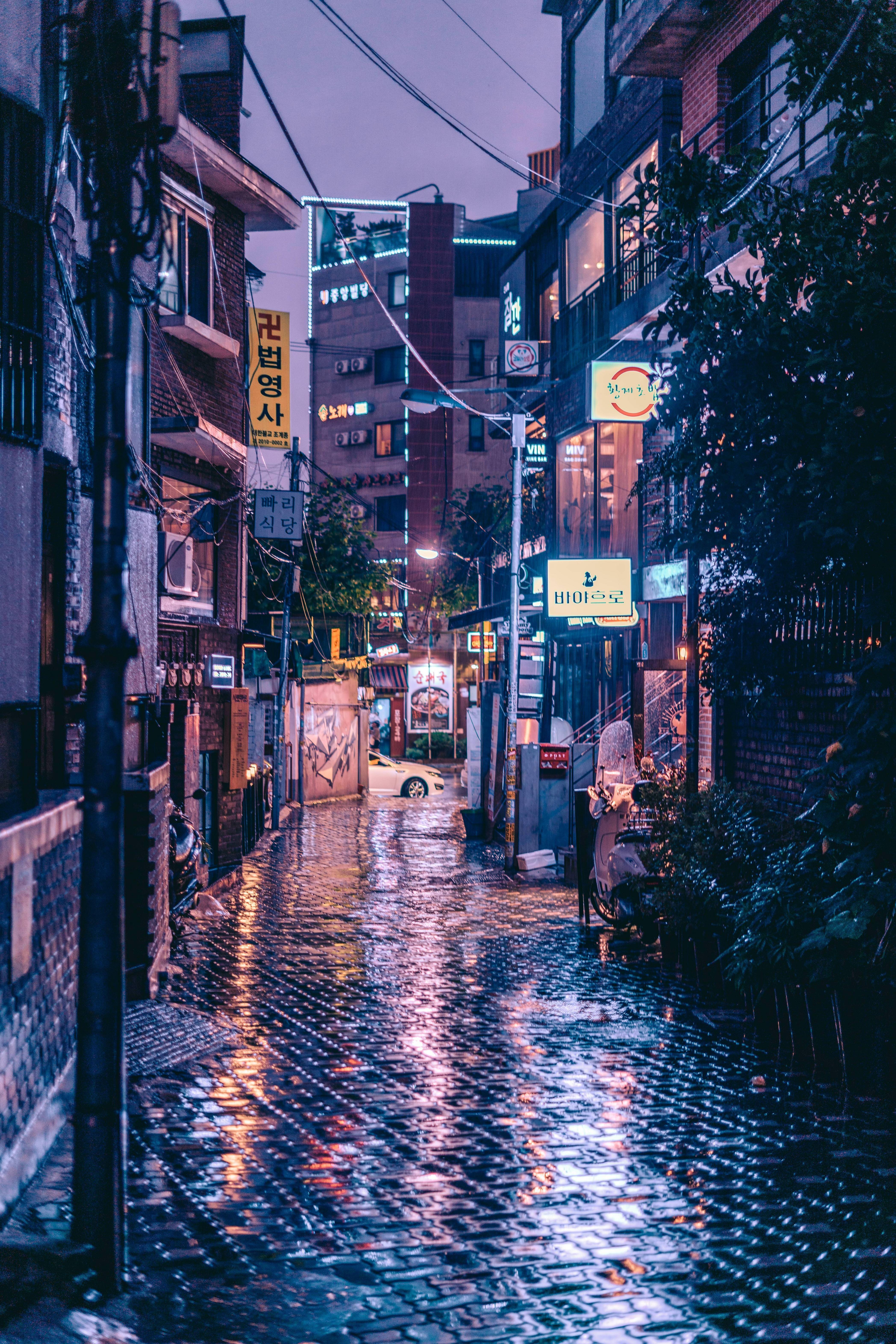 4193x6286 ITAP of a Rainy Alley in Seoul. Aesthetic korea, Aesthetic japan, South korea photography
