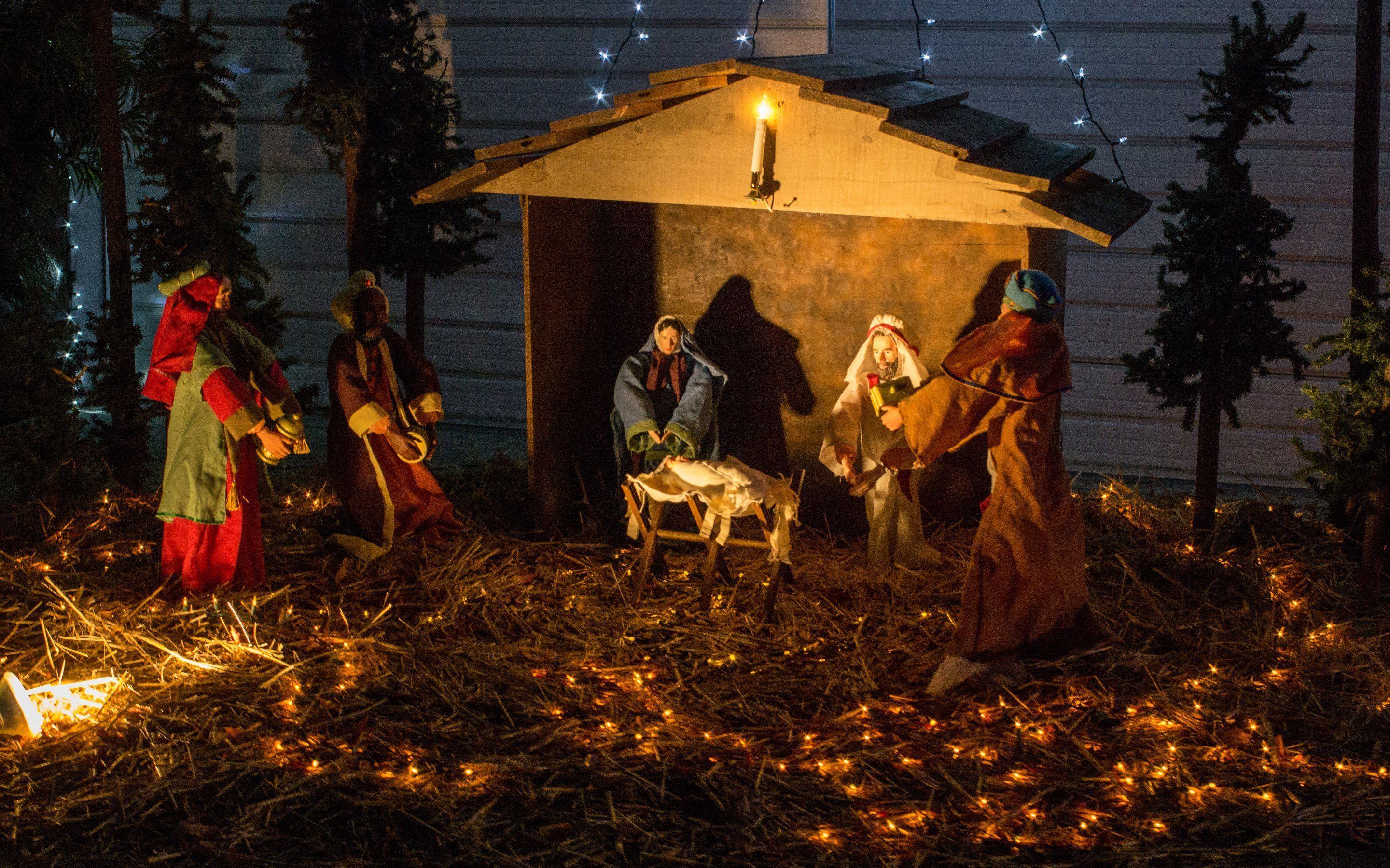 2880x1800 Nativity Scene Desktop Wallpaper
