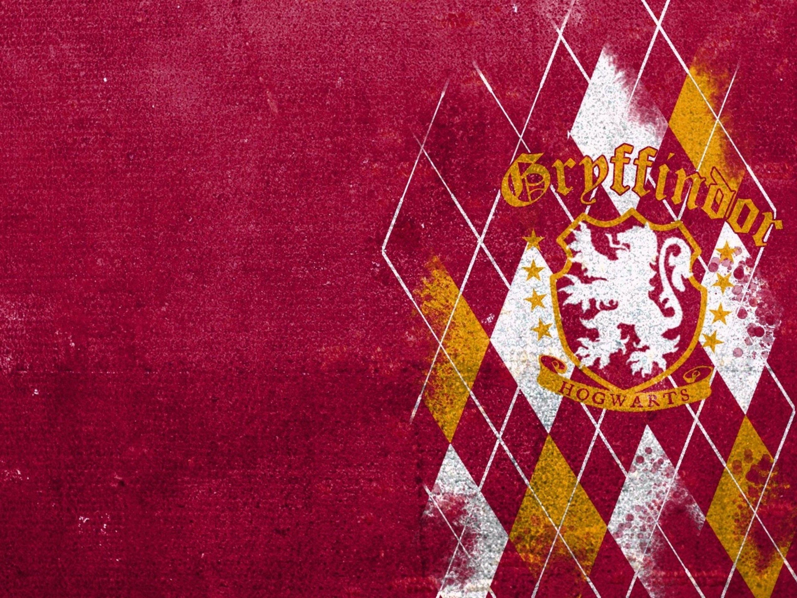 2560x1920 Harry Potter Gryffindor Hogwarts Wallpaper Art HD Wallpaper Harry Potter Jimin
