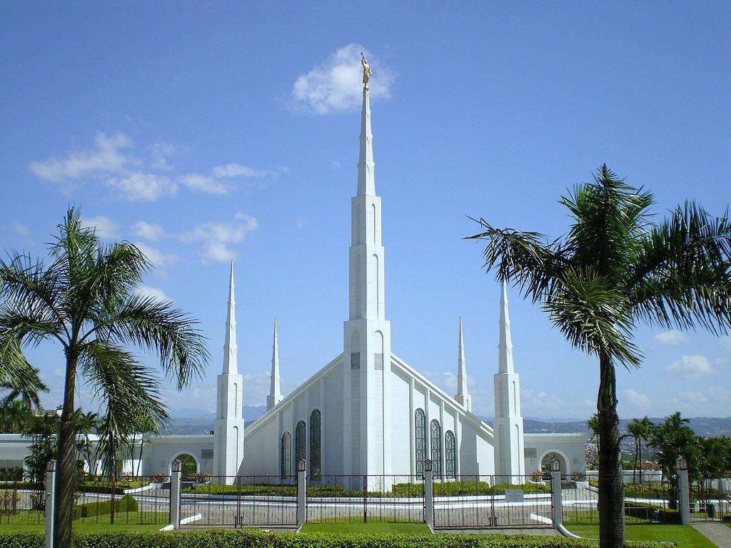 1024x768 Manila Philippines Temple