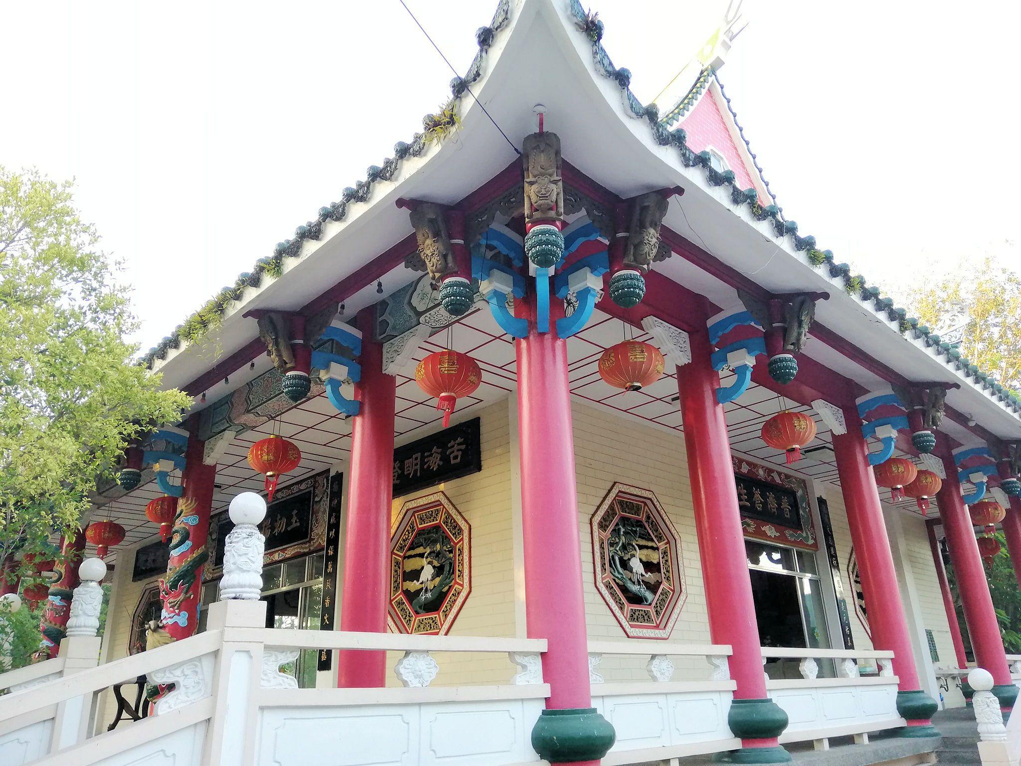 2048x1536 Yong Tho Taoist Temple