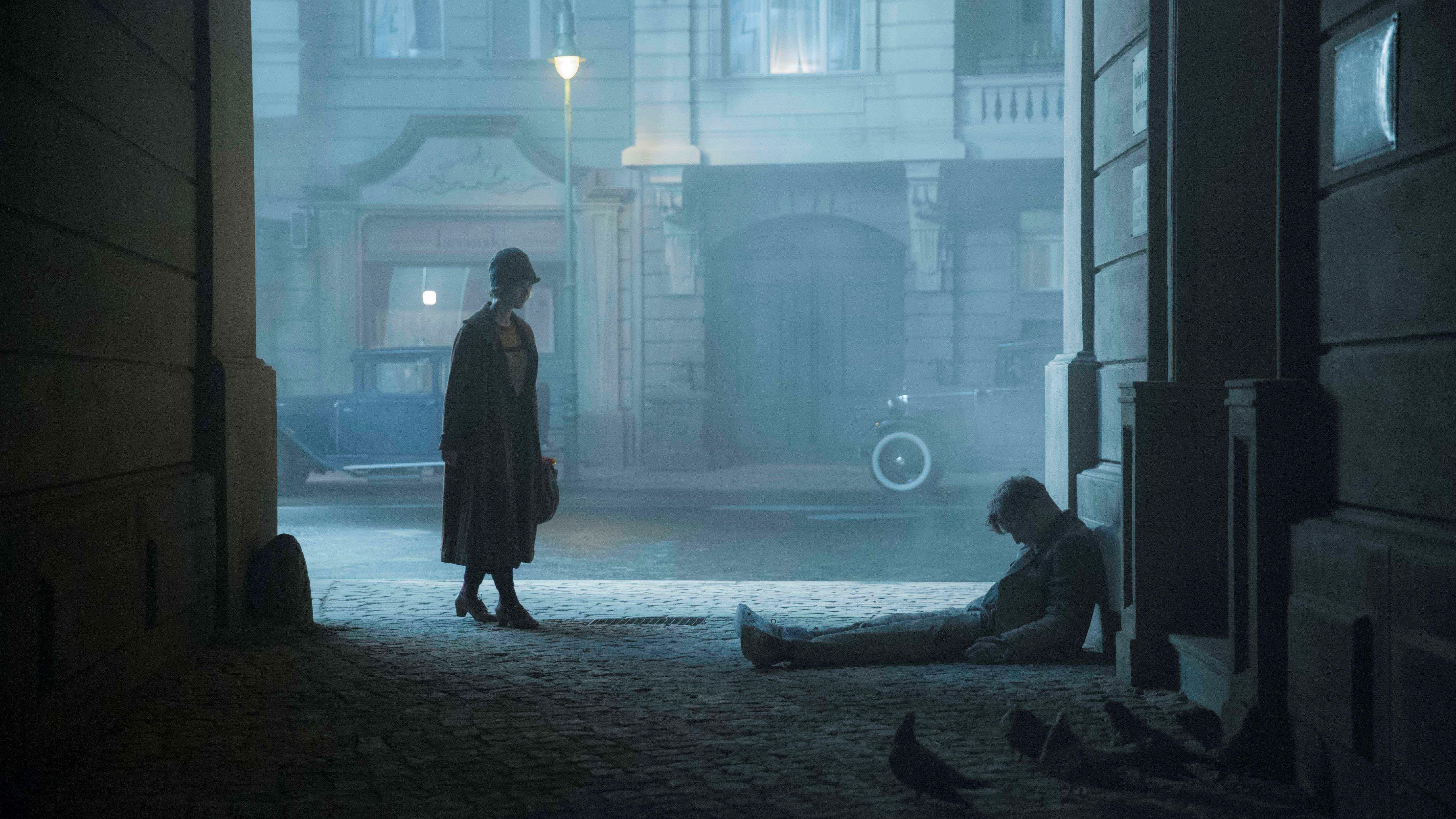 5760x3239 Germany's 'Babylon Berlin' Crime Series Is Like 'Cabaret' On Cocaine
