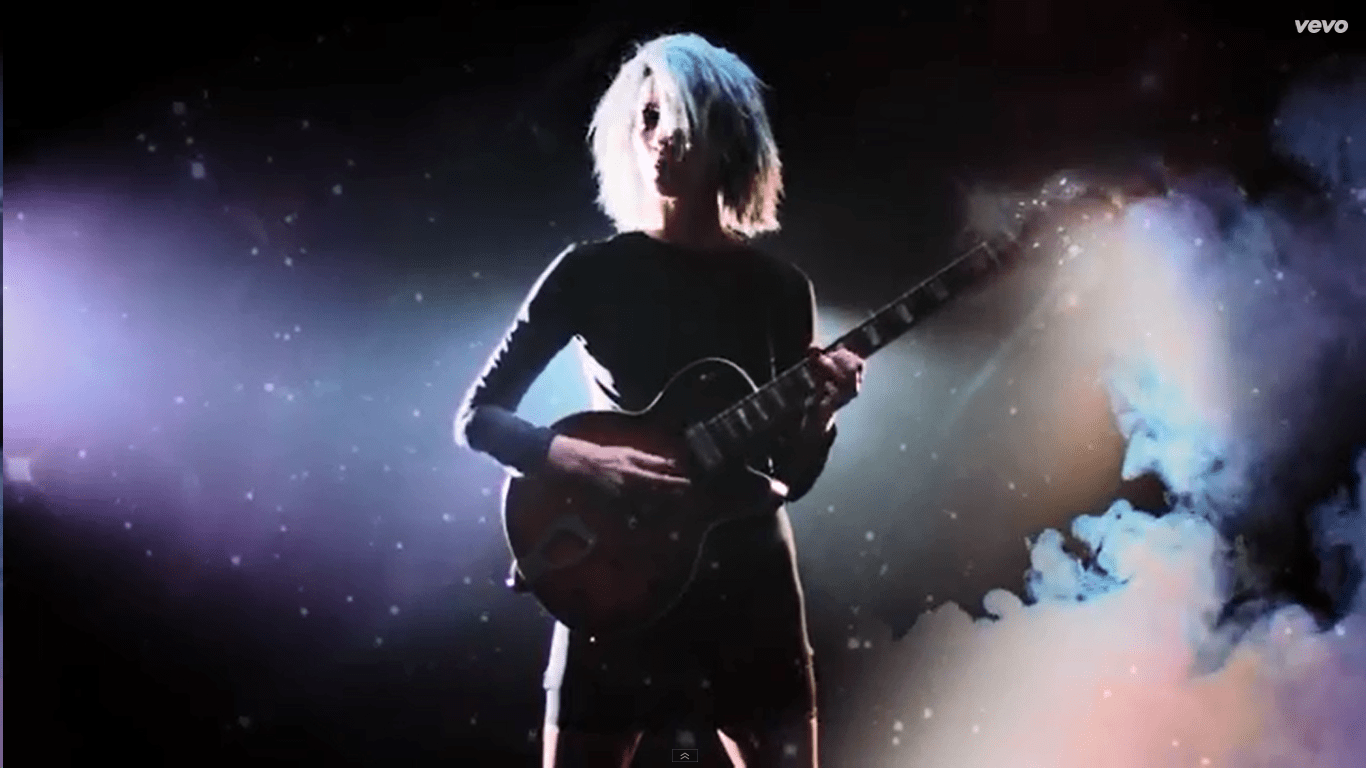 1366x768 St. Vincent Wallpaper