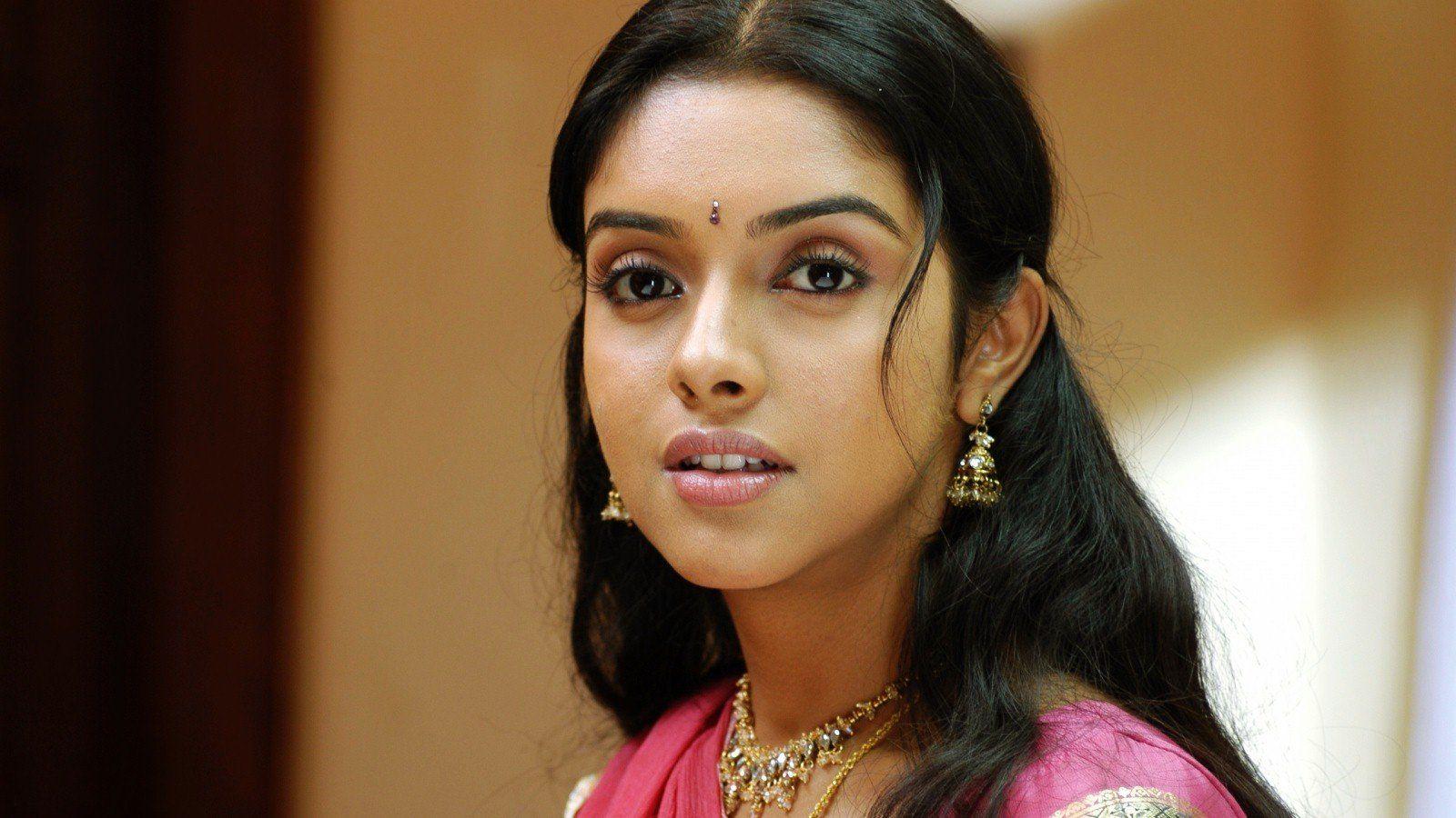 1600x900 Asin Wallpaper