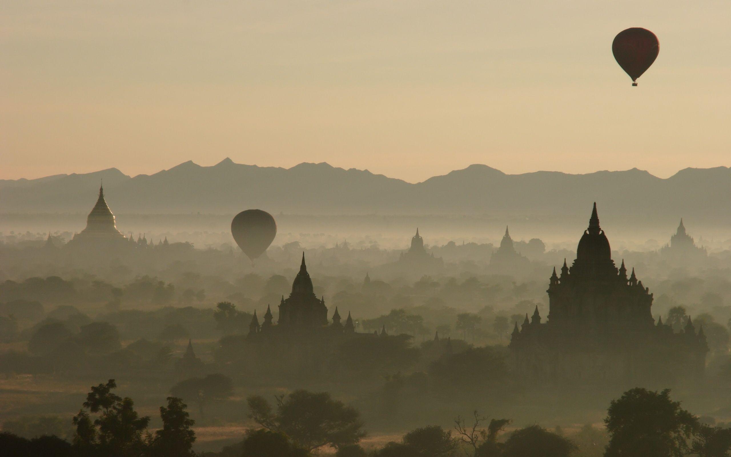 2560x1600 Daily Wallpaper: Baloons over Bagan, Burma. I Like To Waste My Time
