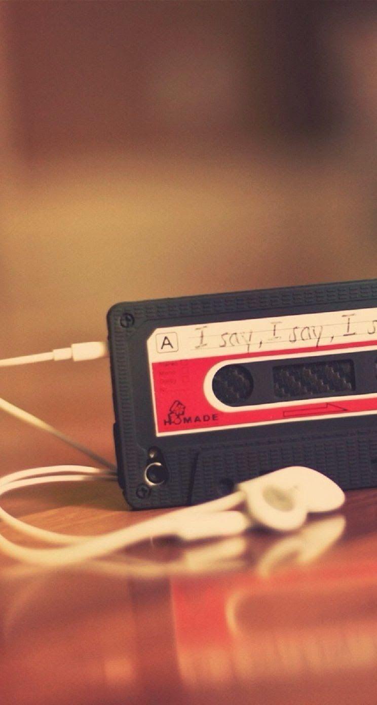 744x1392 The 1 #iPhone5 #Objects #Wallpaper I just shared!. iPhone wallpaper vintage, Music wallpaper, Retro music