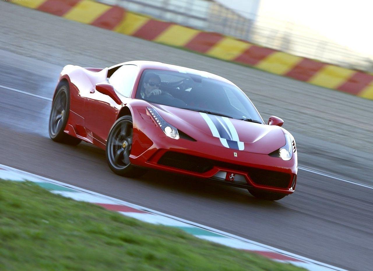 1280x930 Ferrari 458 Spider Wallpaper HD