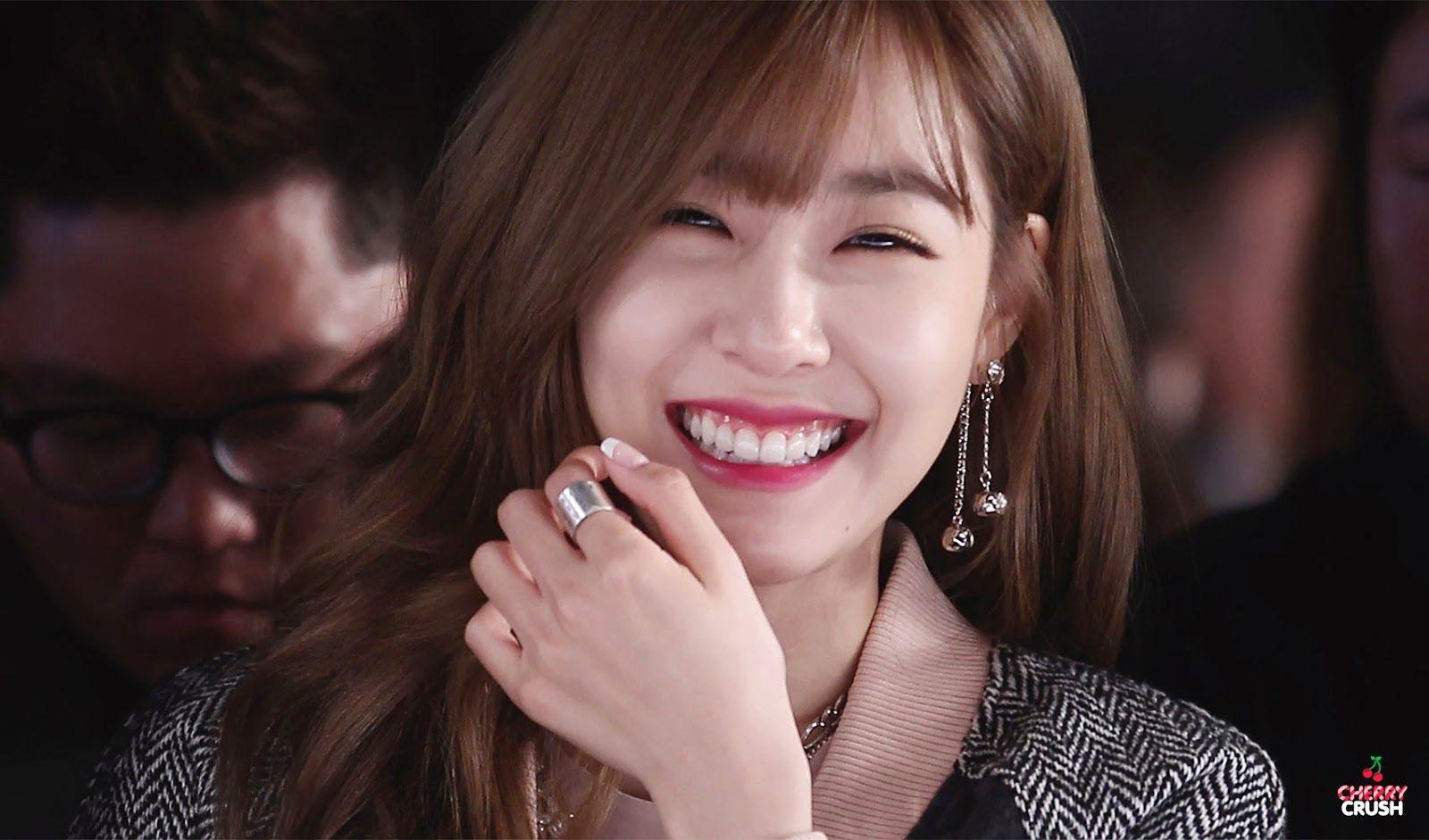 1600x941 Tiffany SNSD Wallpaper