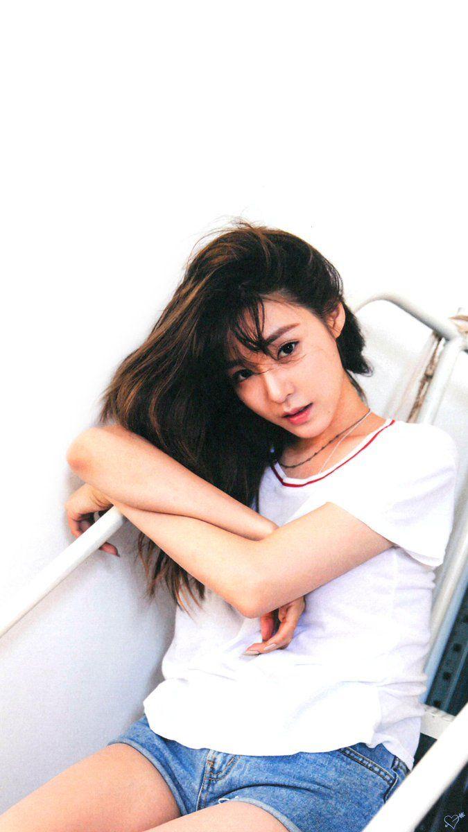 675x1200 ♡ᴊ' Generation Tiffany Wallpaper / Lockscreen #소녀시대 #티파니 #snsd #HappyTiffanyDay #IJustWannaTIFFANY #MYOnceInALifetime