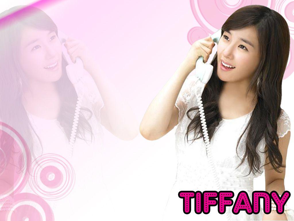 1024x768 Tiffany SNSD Wallpaper