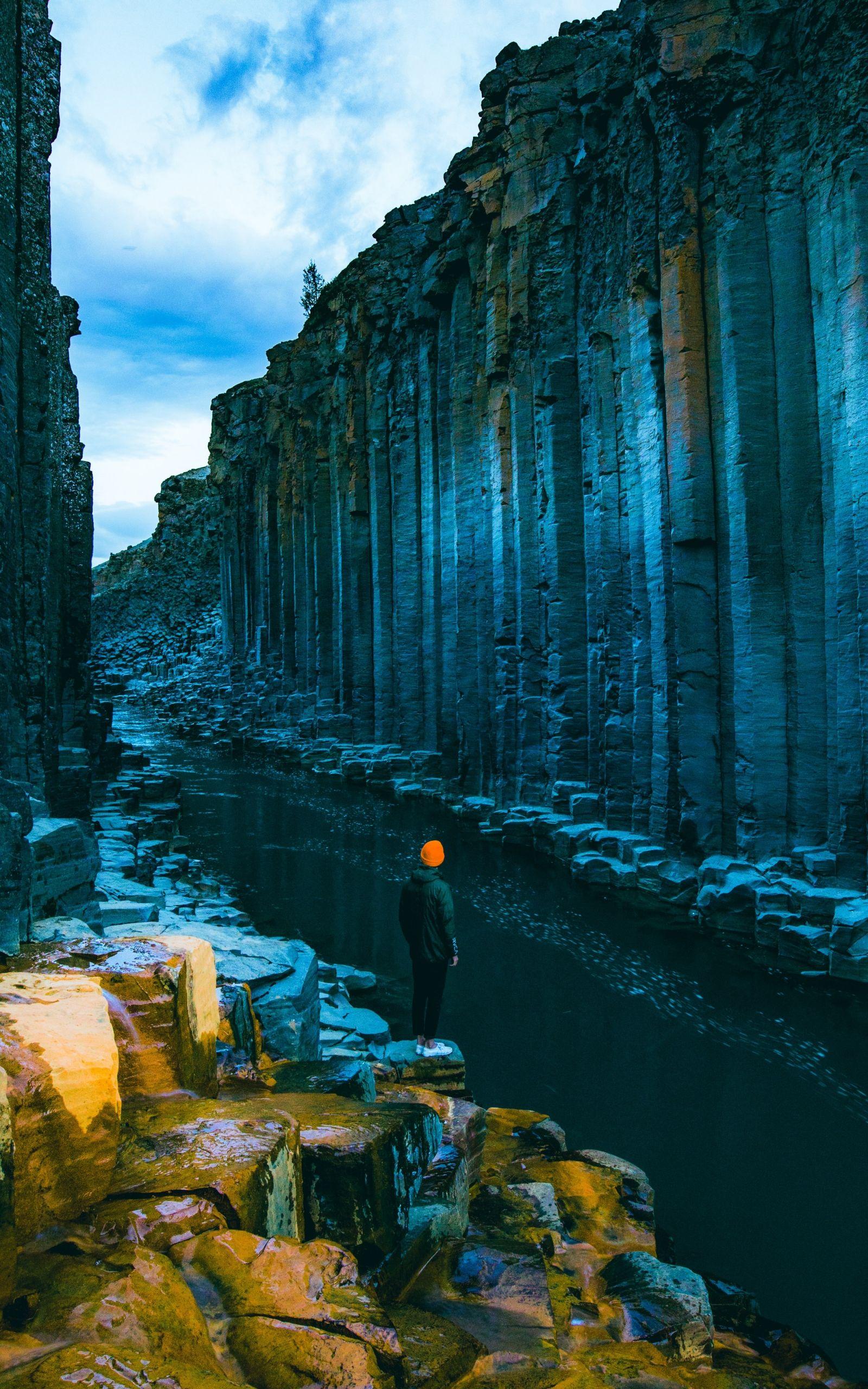 1600x2560 Stuðlagil Canyon in Iceland Wallpaper. The best collection of HD, 4K, 5K and 8K Wallpaper
