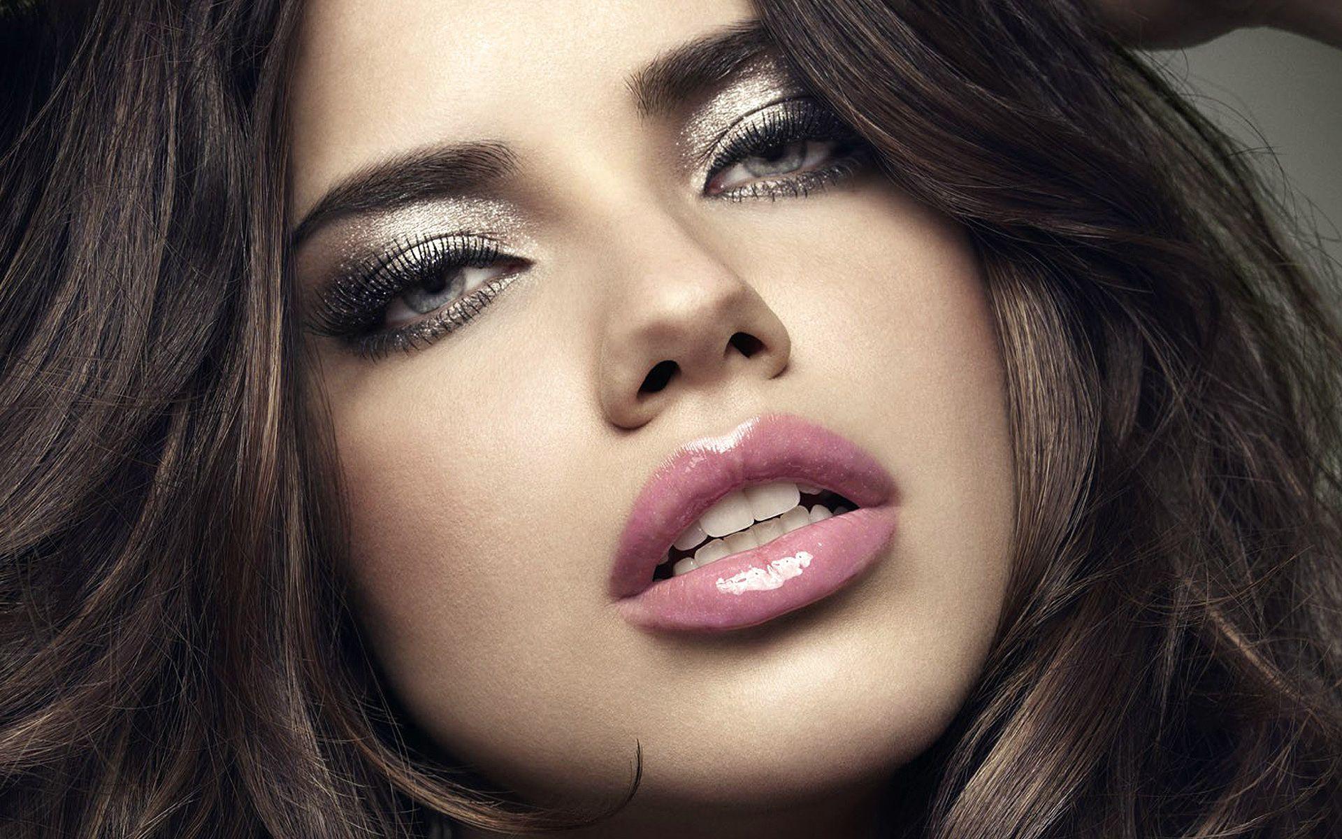 1920x1200 Adriana Lima 2 HD wallpaper