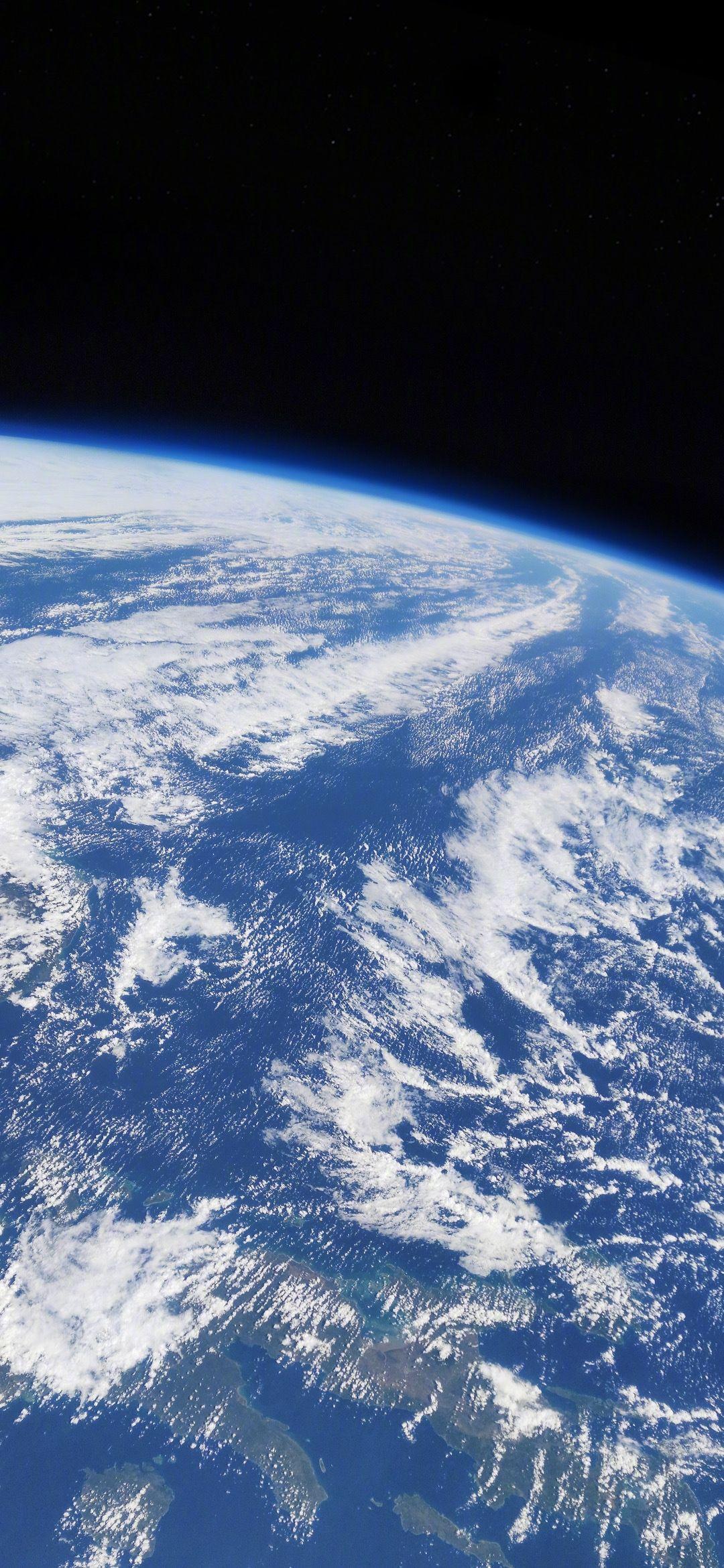 1080x2340 Wallpaper Sharing 丨Picture Of The Earth Taken By Xiaomi Mi 10 With 108MP Camera In Space