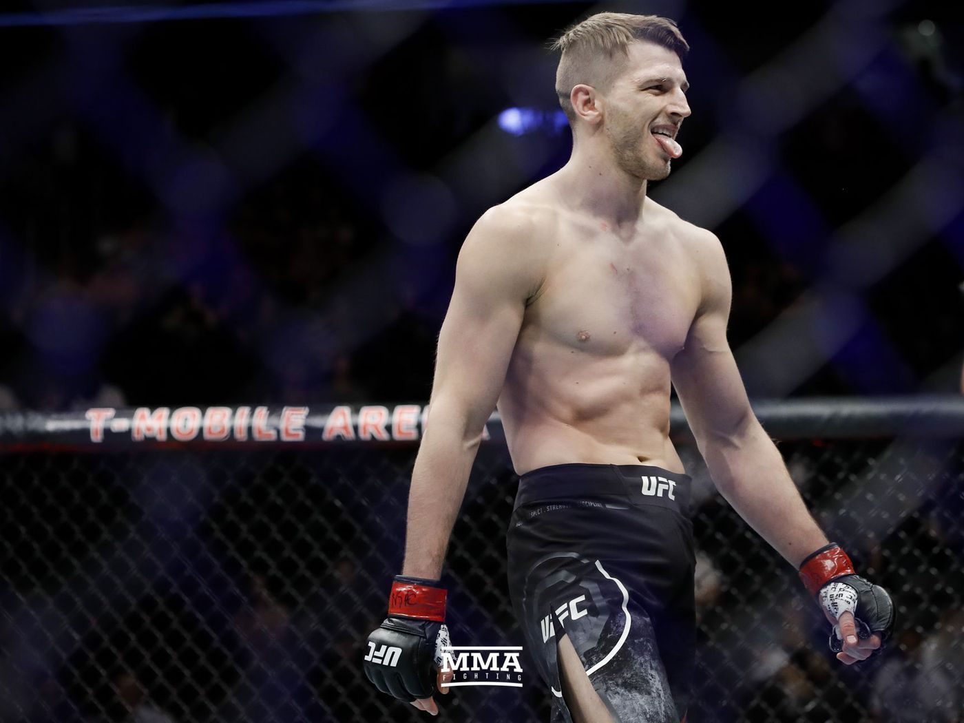 1400x1050 Dan Hooker Wallpaper