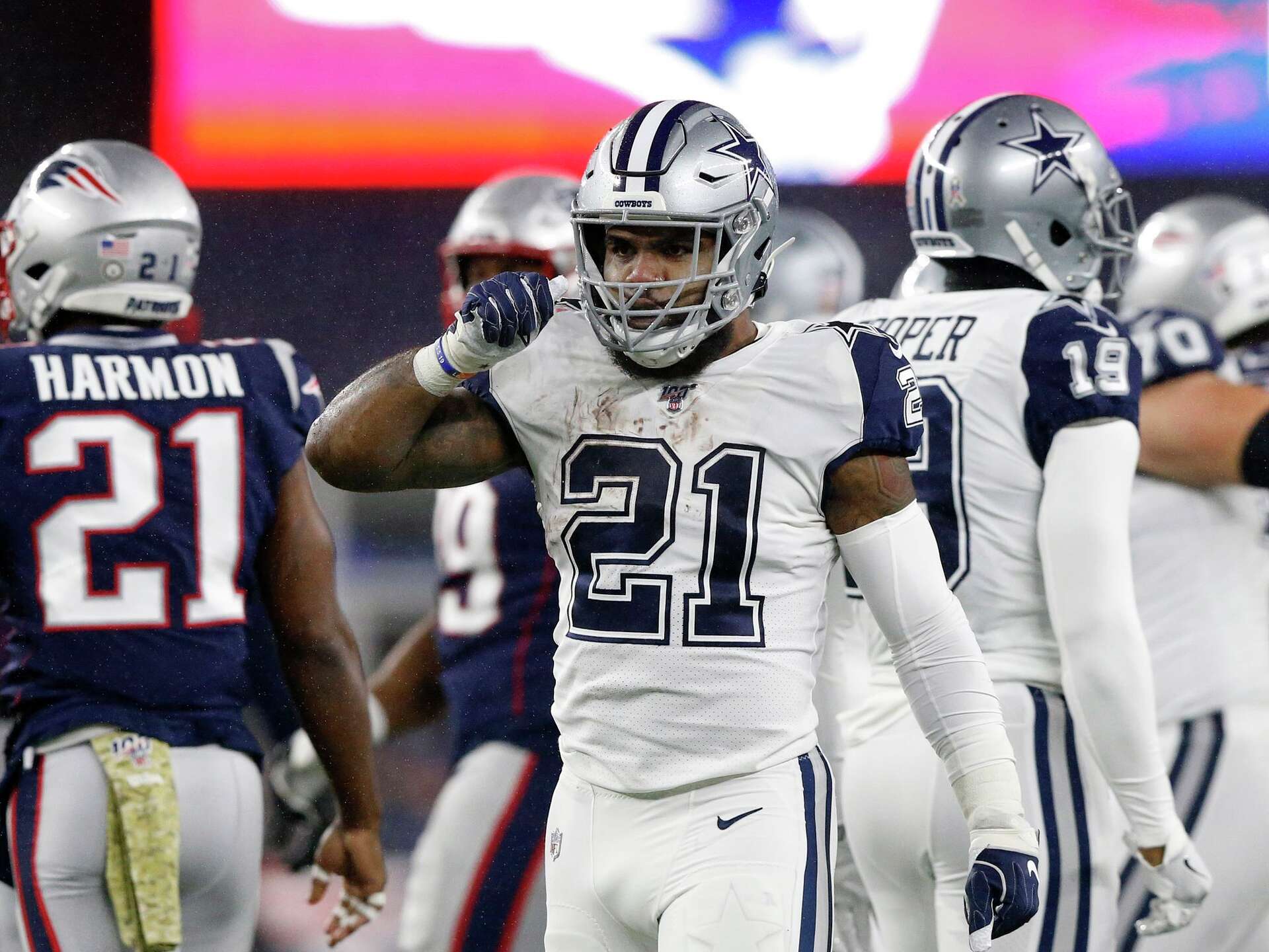 1920x1440 Michael Irvin says only way Cowboys make a deep playoff run is if the running game is 'the main character in this movie'