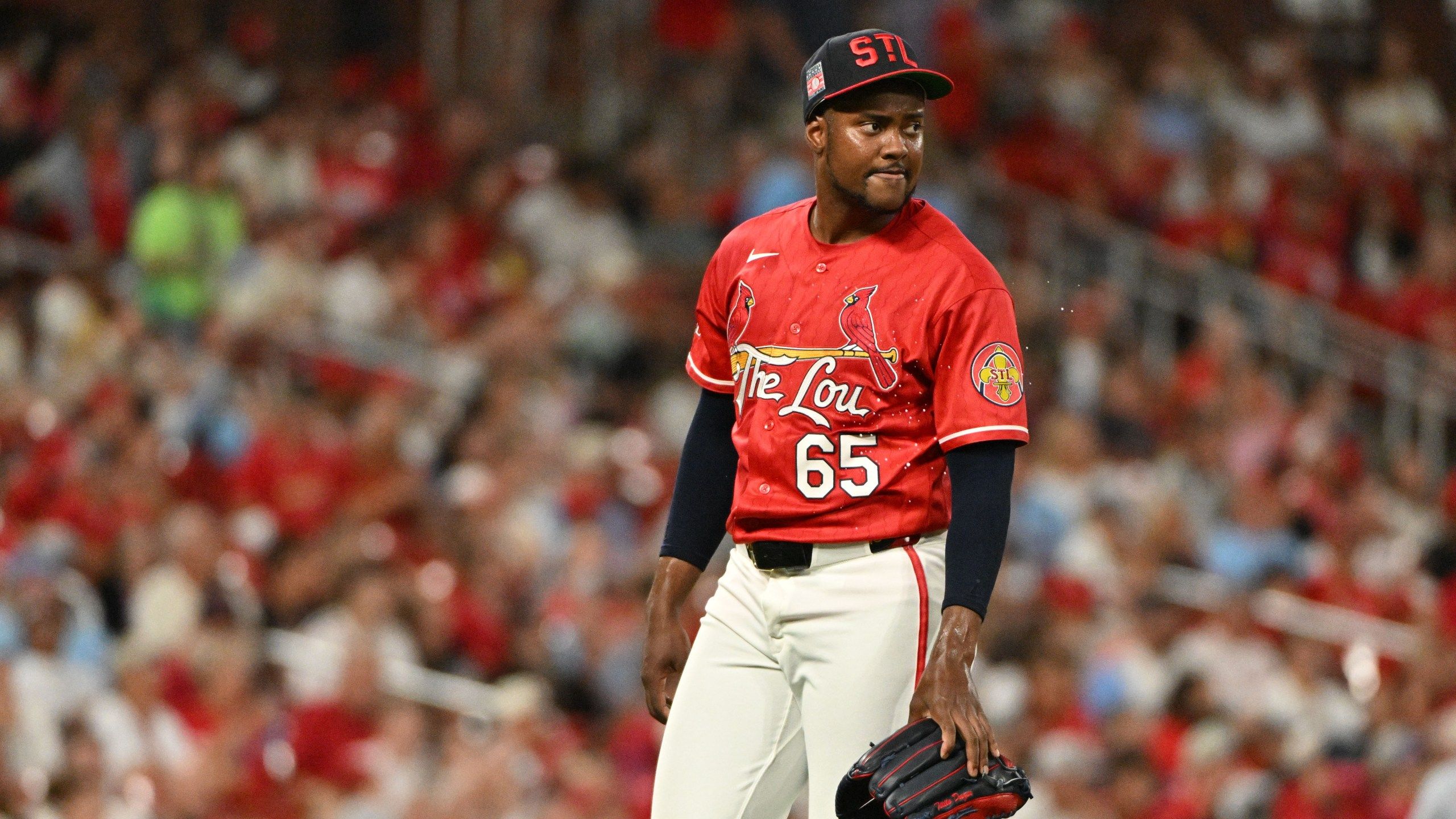 2560x1440 Eugenio Suárez, Rhett Lowder Help Power The Reds To A 4 2 Victory Over The Cardinals