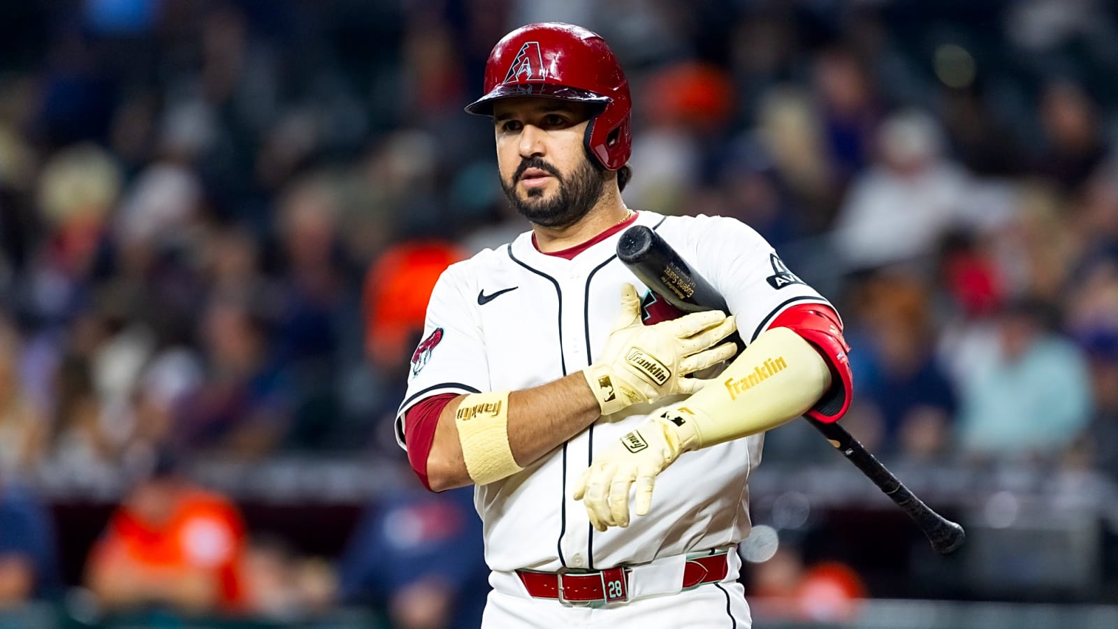 1600x900 Reds have expressed interest in Eugenio Suarez