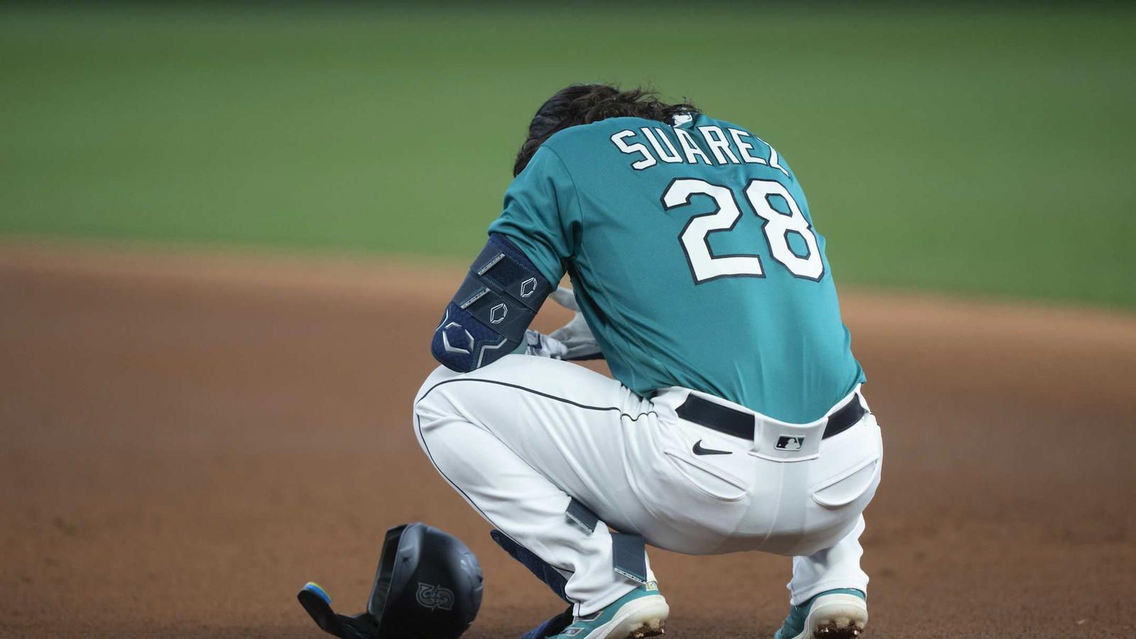 1600x900 Seattle Mariners Release Statement on Shocking Eugenio Suarez Trade