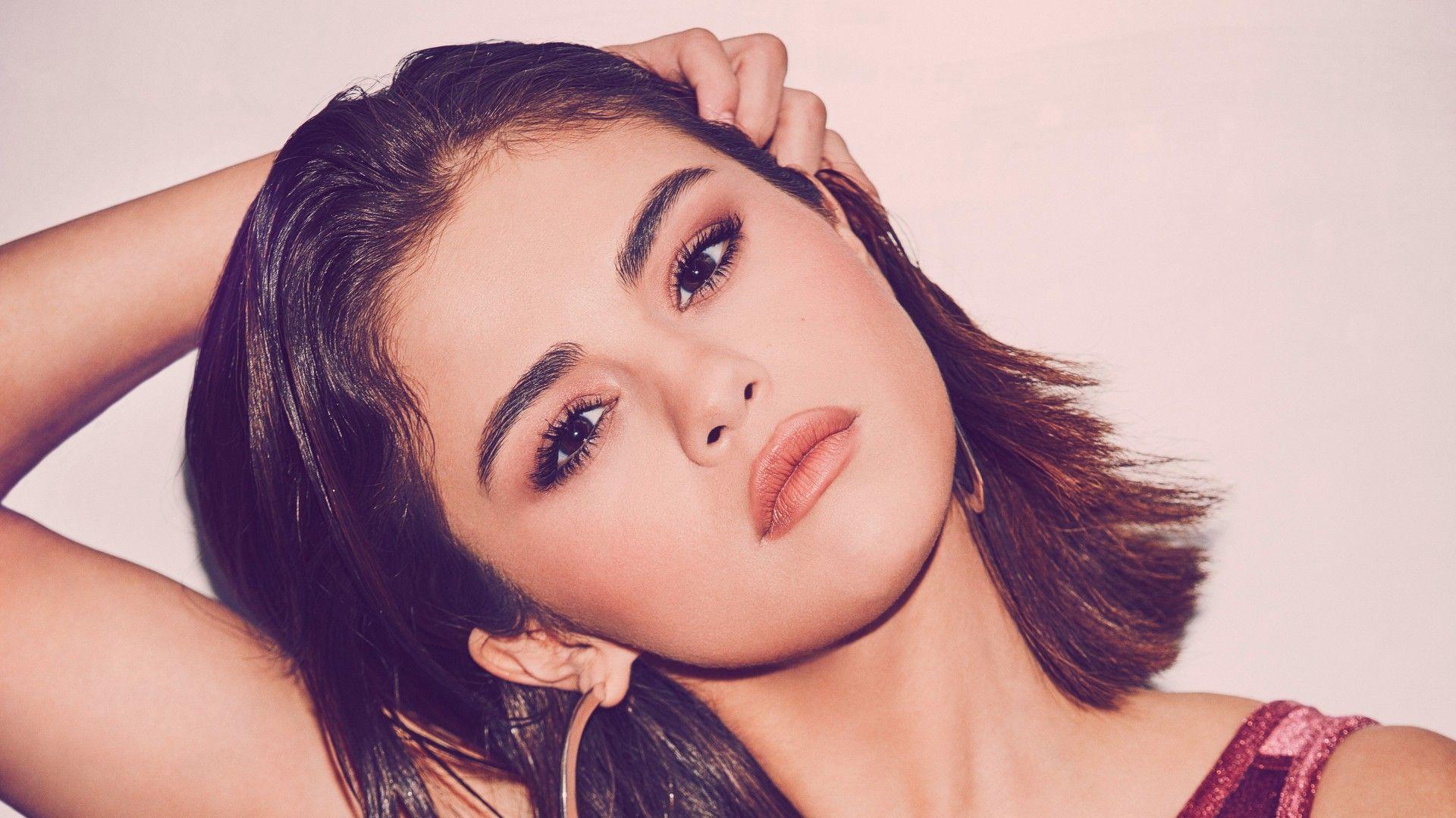 1920x1080 Selena Gomez Face Closeup Free Download Image