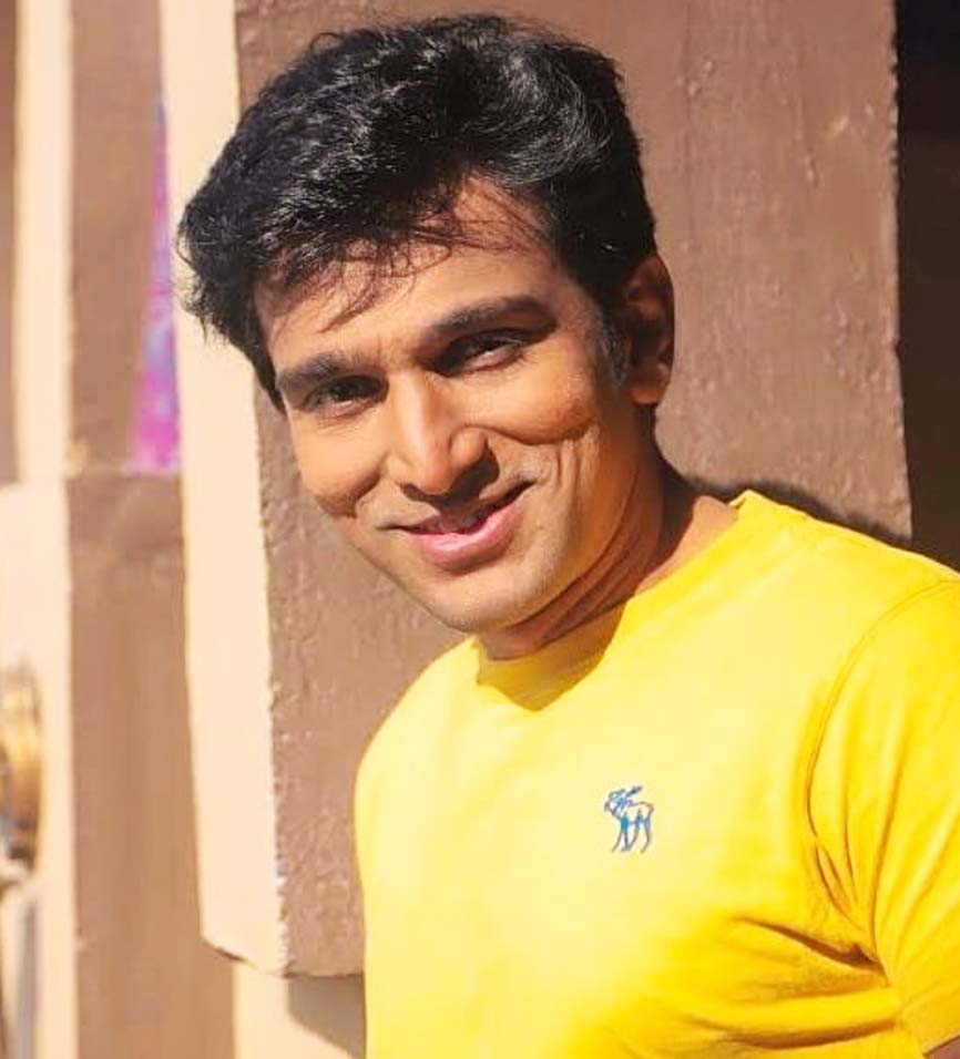 866x956 Who is Pratik Gandhi, the actor who played Harshad Mehta in Scam 1992
