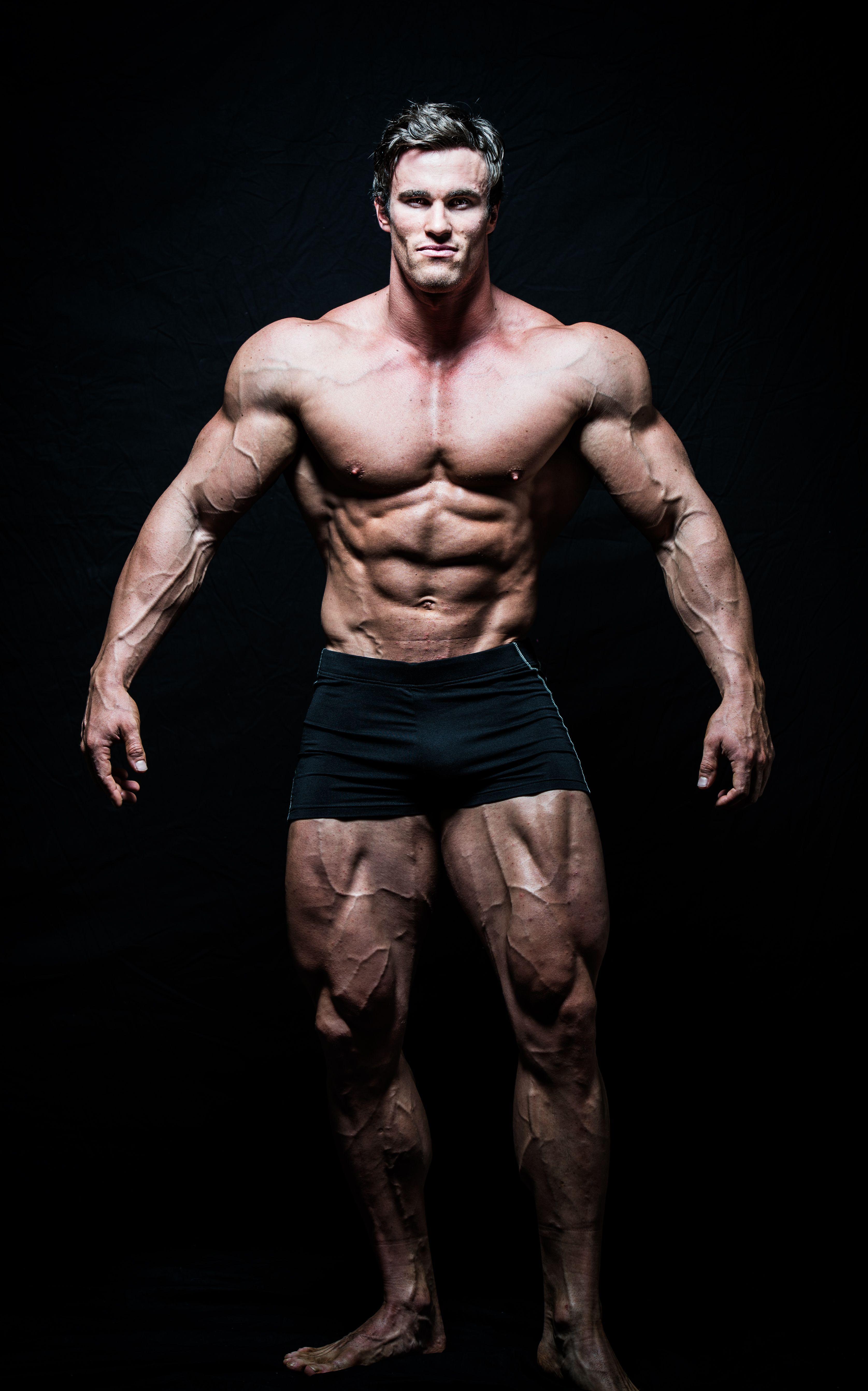 3351x5370 Calum Von Moger Wallpaper