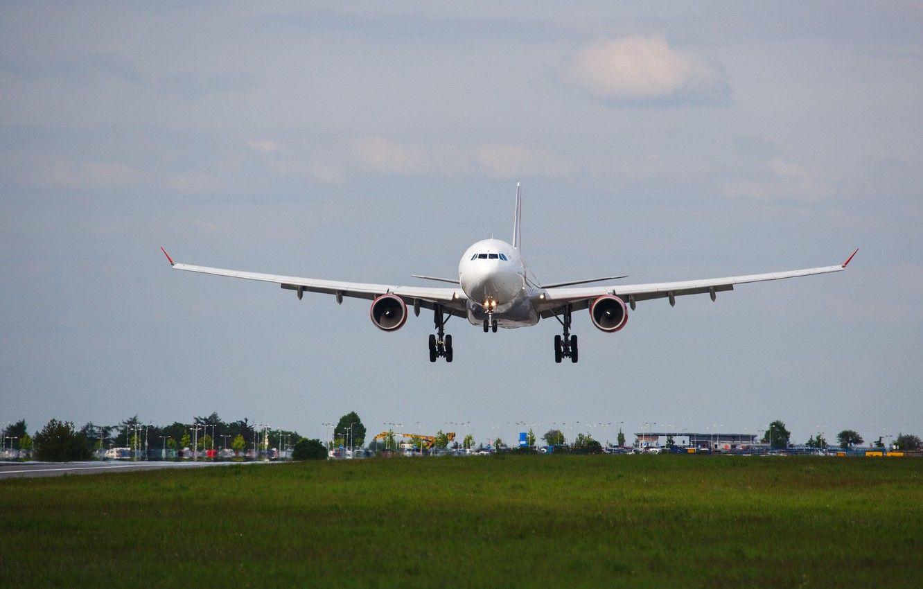 1332x850 Wallpaper Strip, Airport, The Plane, Landing, Chassis, Takeoff, Airbus, WFP, A 330 Image For Desktop, Section авиация