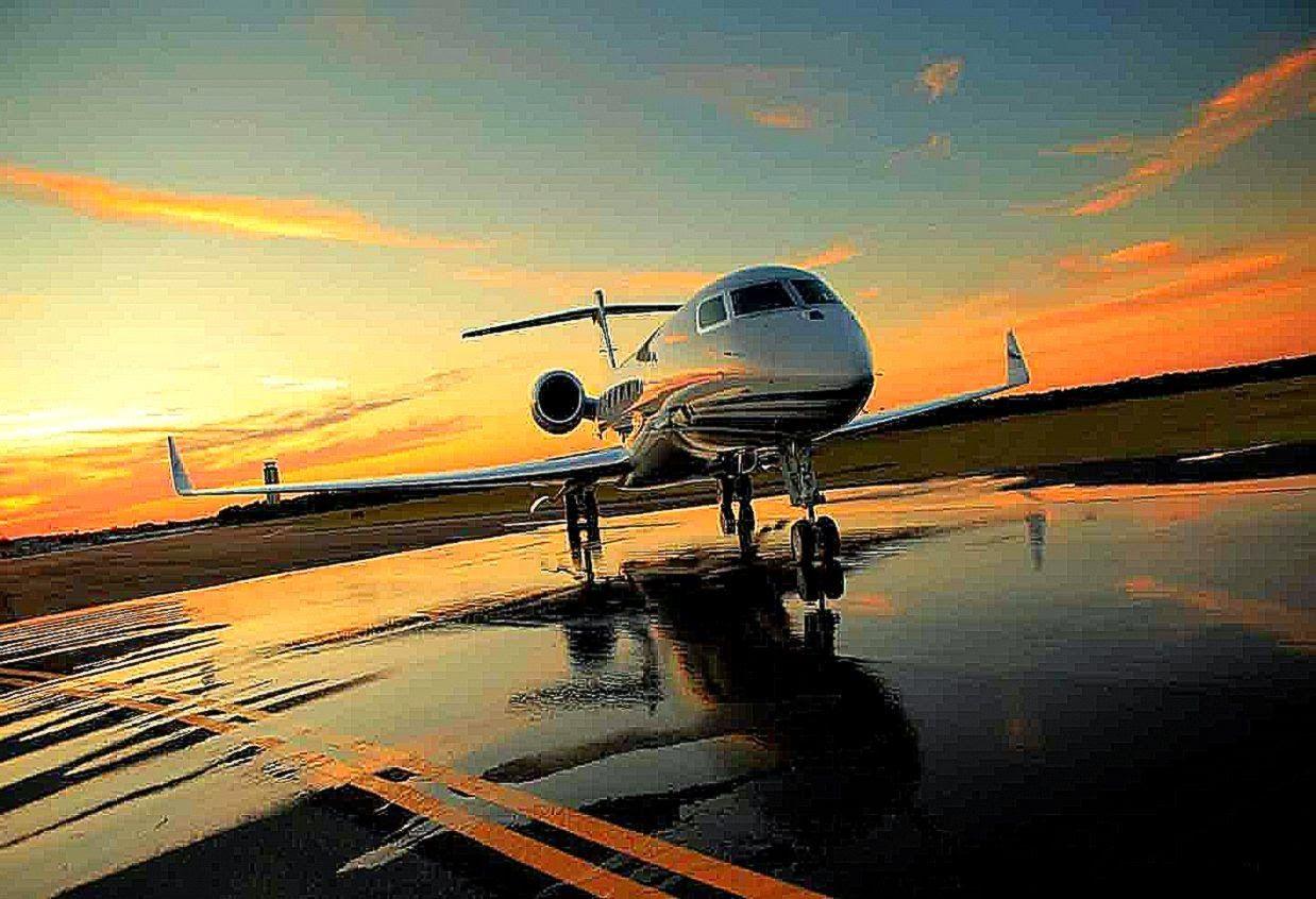 1238x846 Airplane Landing Wallpaper And Background. Background Wallpaper Gallery