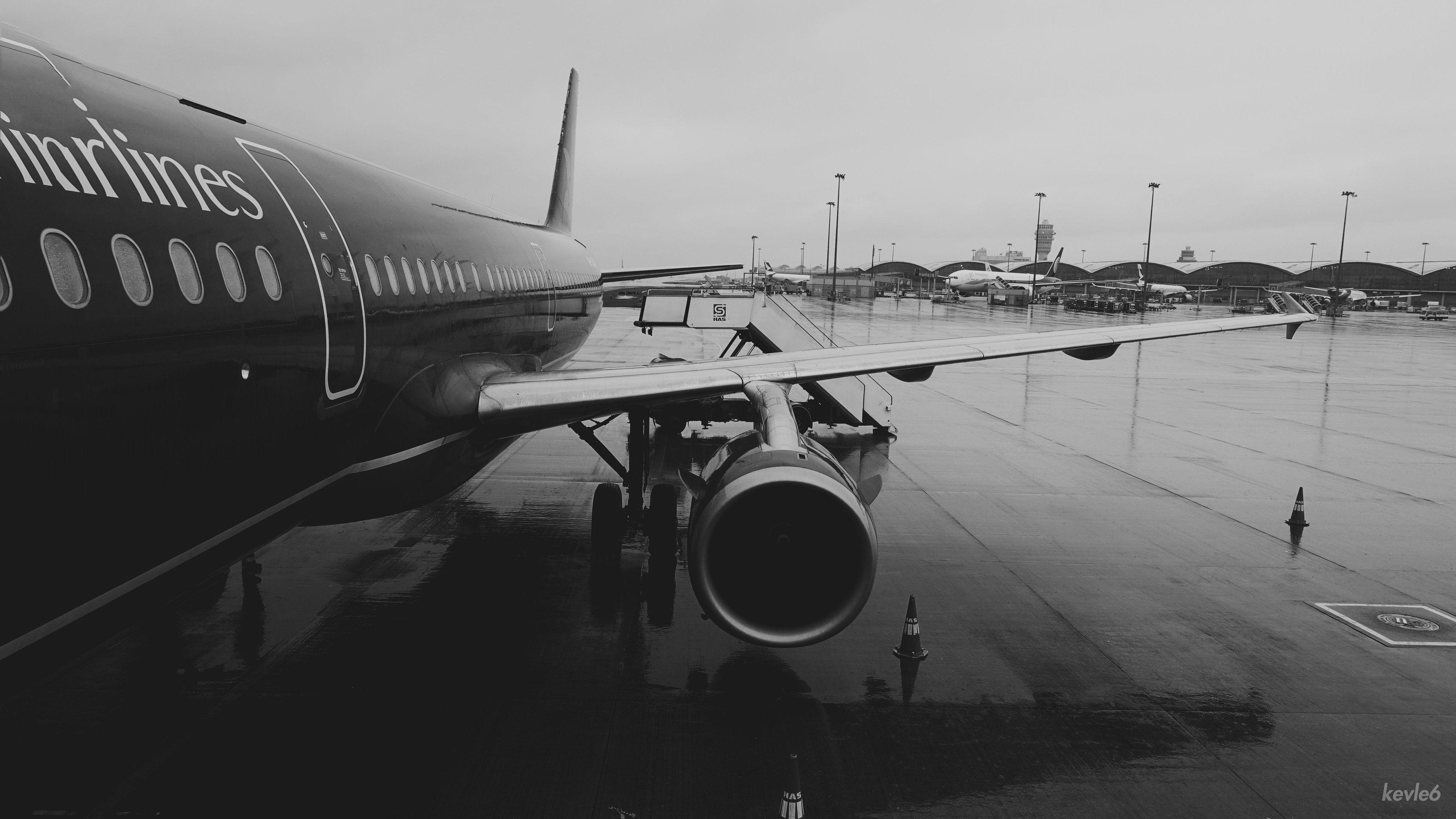 3840x2160 Airport 4K wallpaper for your desktop or mobile screen free and easy to download