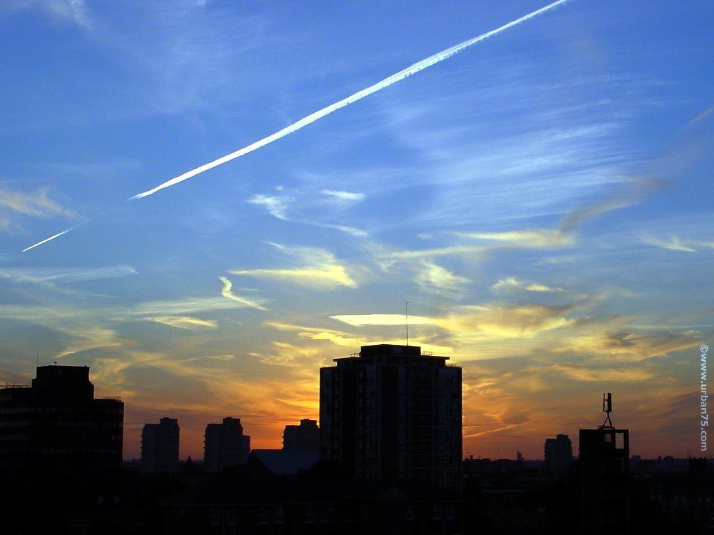 1024x768 free desktop wallpaper from urban75 feauturing photo of New York