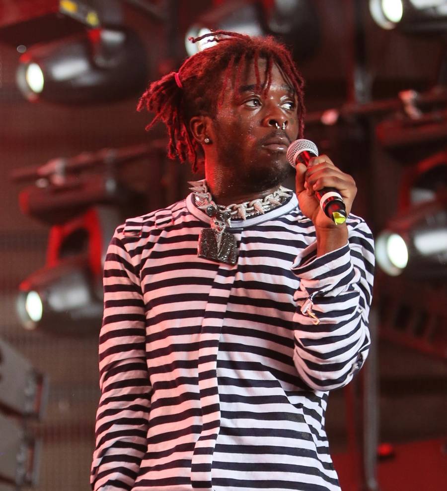 900x990 Lil Uzi Vert pulls out of Playboi Carti joint tour