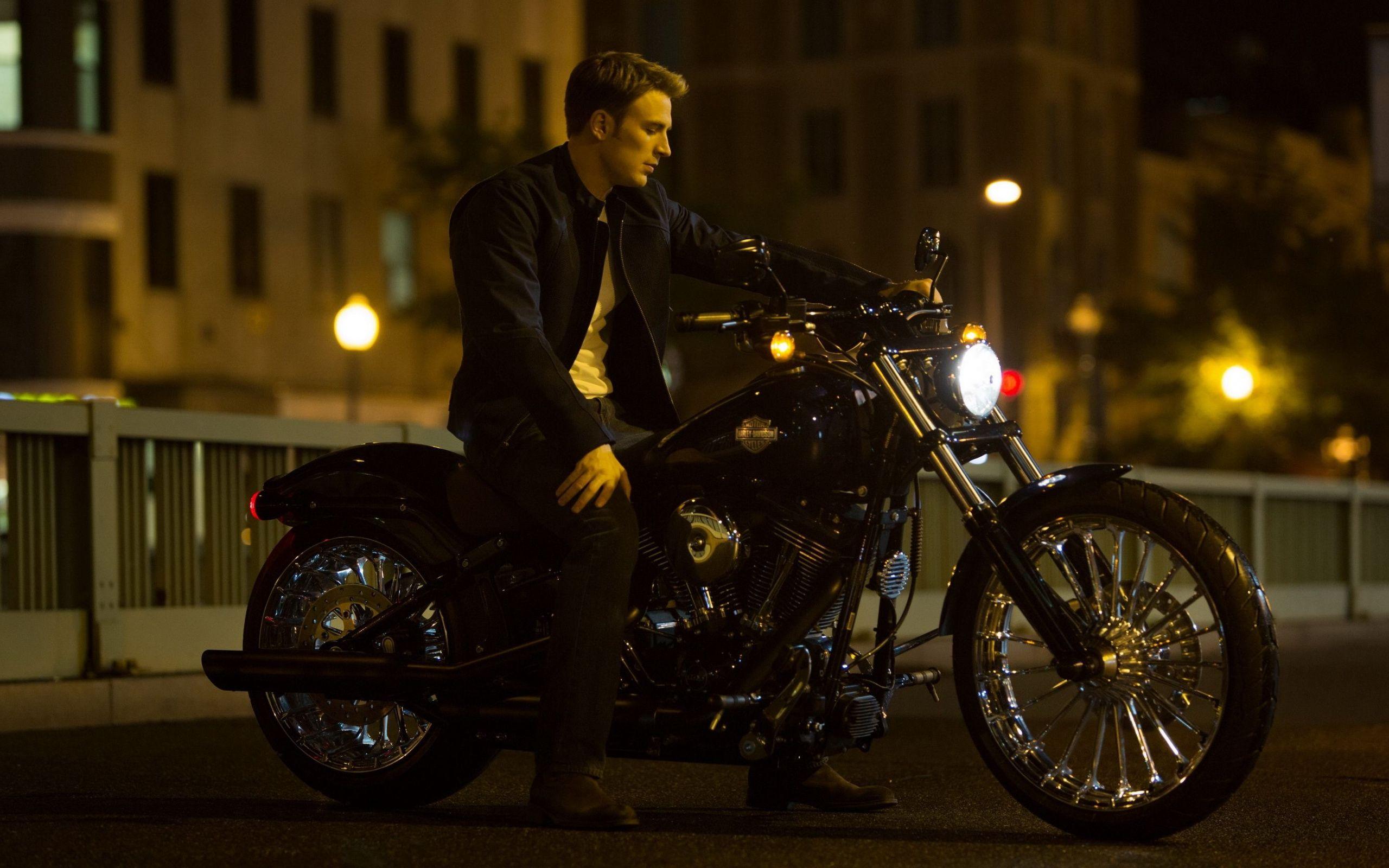 2560x1600 Download Steve Rogers, Motorcycle, Harley Davidson, Chris Evans Wallpaper, 2560x Dual Wide, Widescreen 16: Widescreen