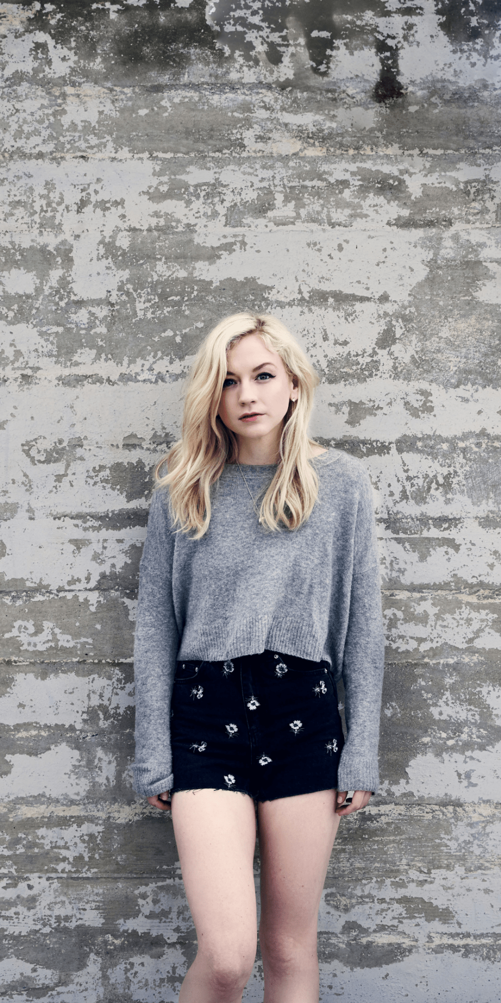 Emily Kinney Wallpapers - Top Free Emily Kinney Backgrounds