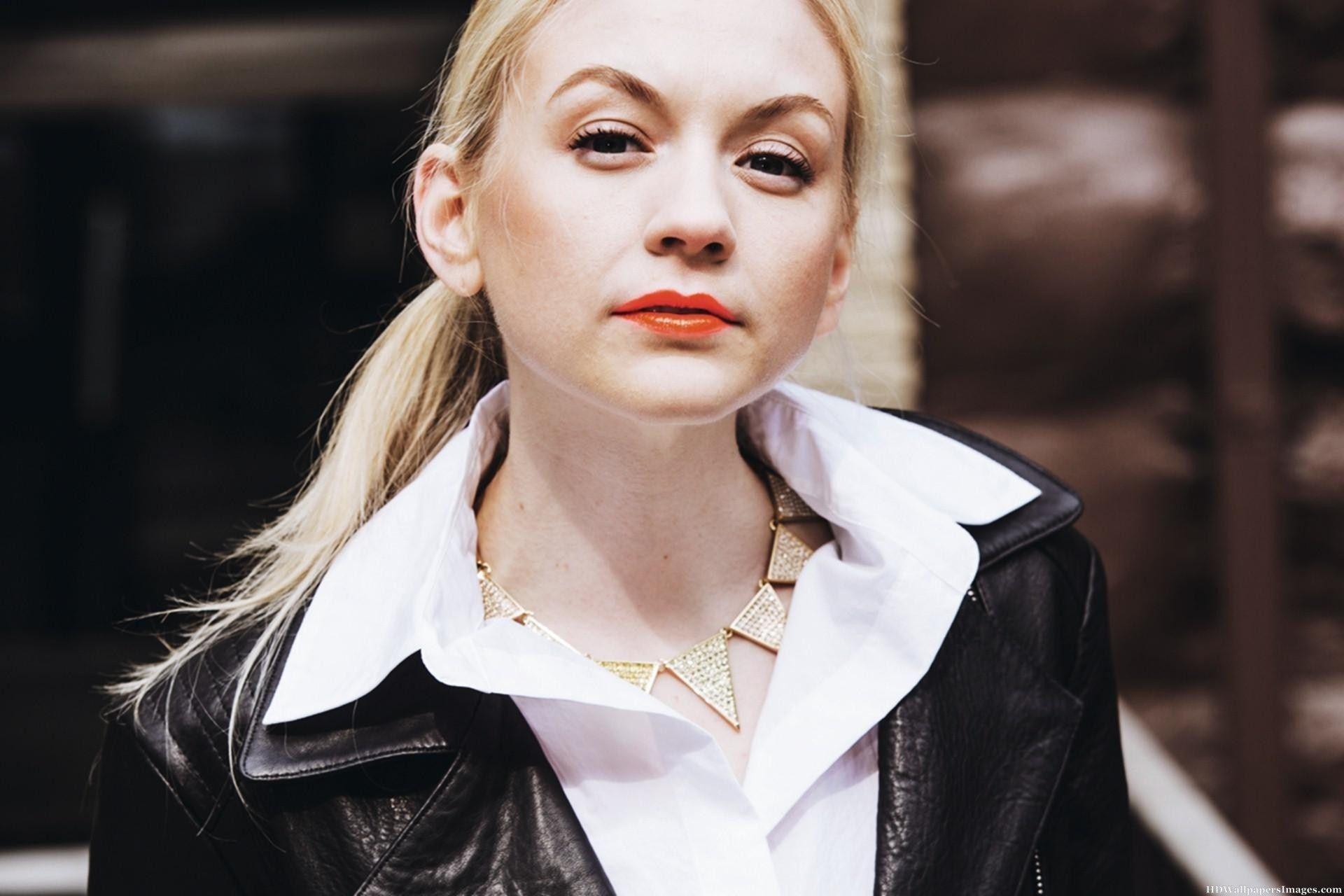 1920x1280 Emily Kinney Wallpaper. Emily kinney, Emily kinney walking dead, Emily