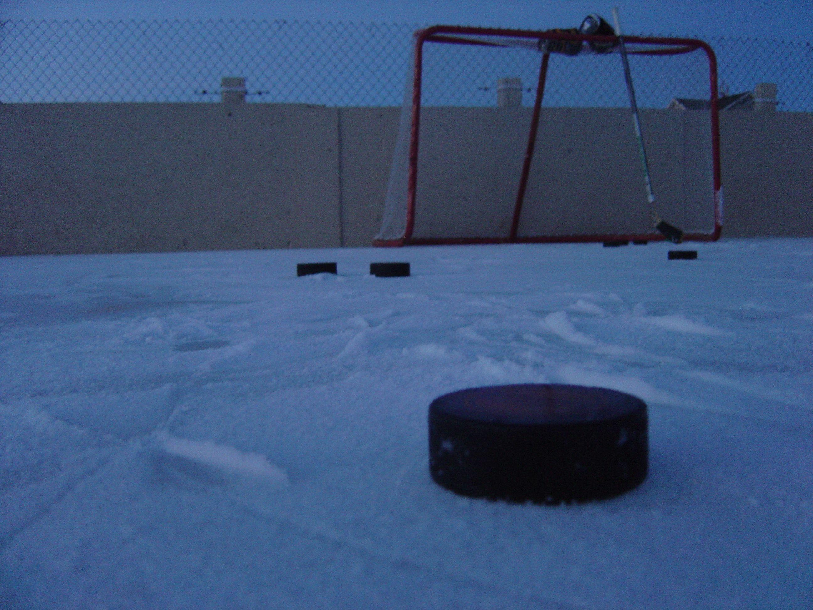 2592x1944 Al Benson Image Hockey Day Mn Image Hockey City Classic Wallpaper & Background Download