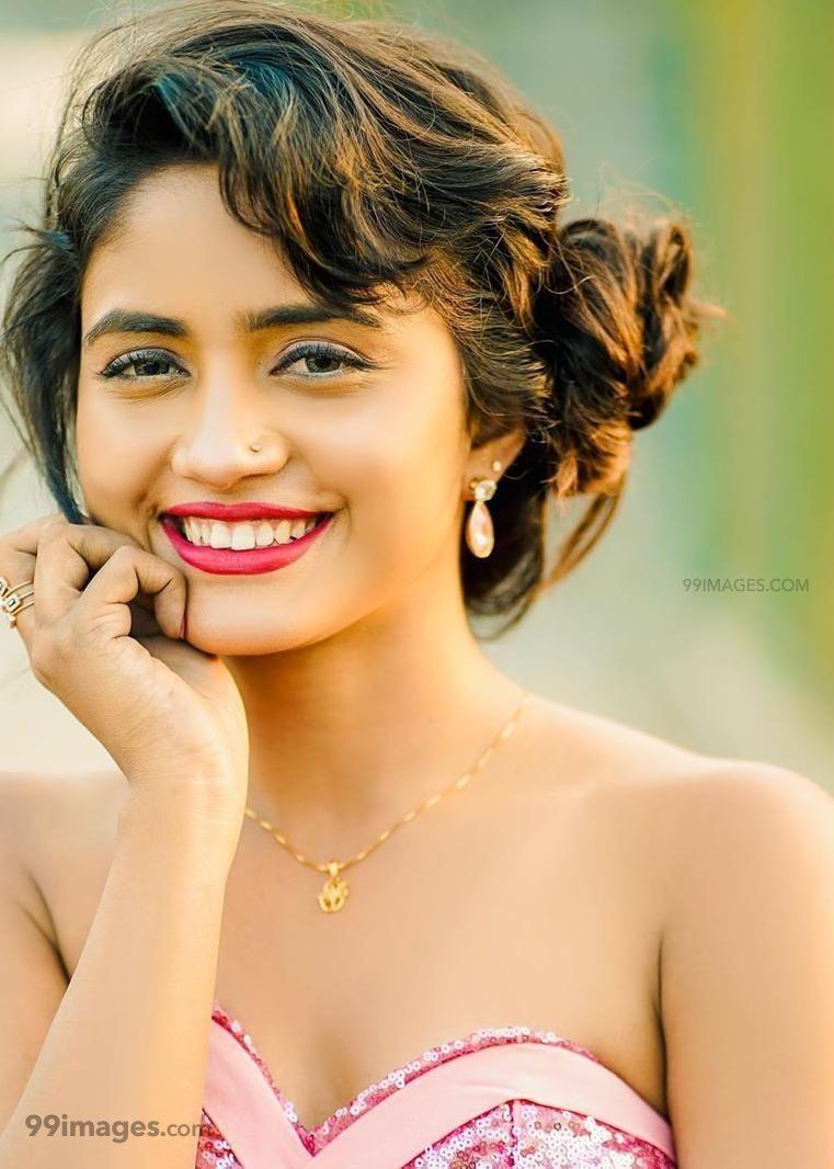 761x1066 Nisha Guragain HD Wallpaper (Desktop Background / Android / iPhone) (1080p, 4k) (761x1066) (2021)