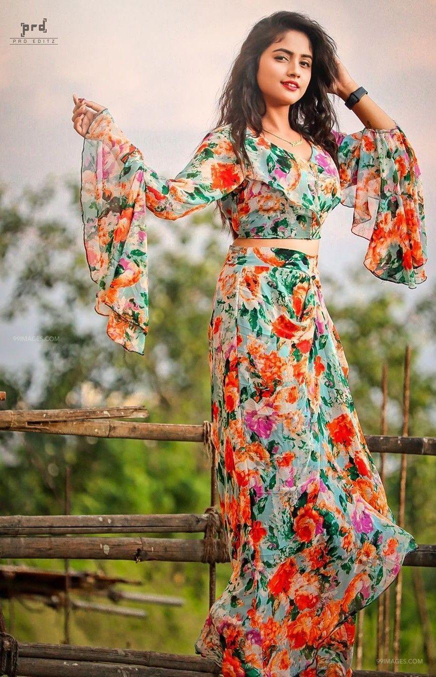 869x1350 Nisha Guragain Cute HD Photo (1080p) #nishaguragain #tiktokstar. Cute girl photo, Curvy fashion, HD wallpaper desktop