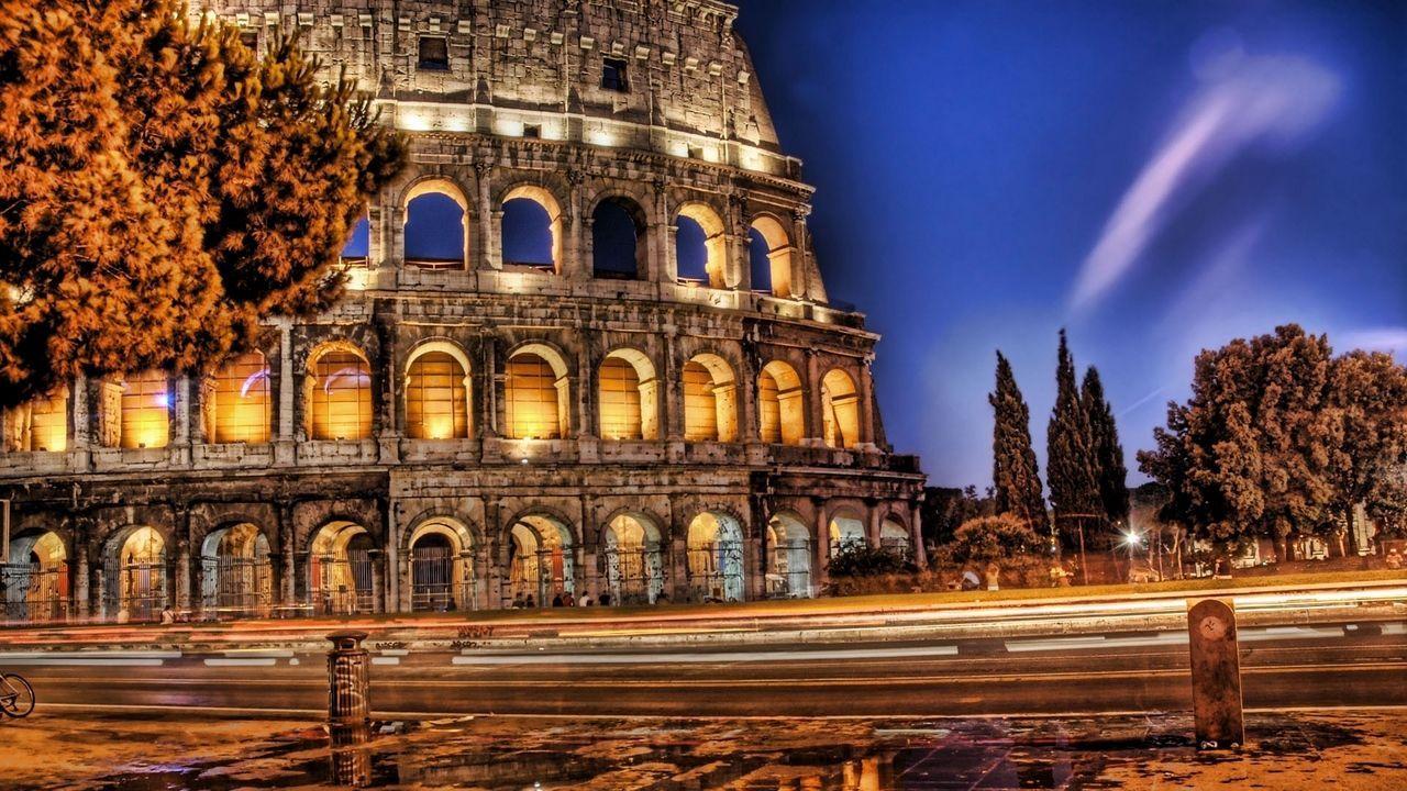 1280x720 Italy At Night Wallpaper High Quality. Colosseum rome, Rome italy colosseum, Rome