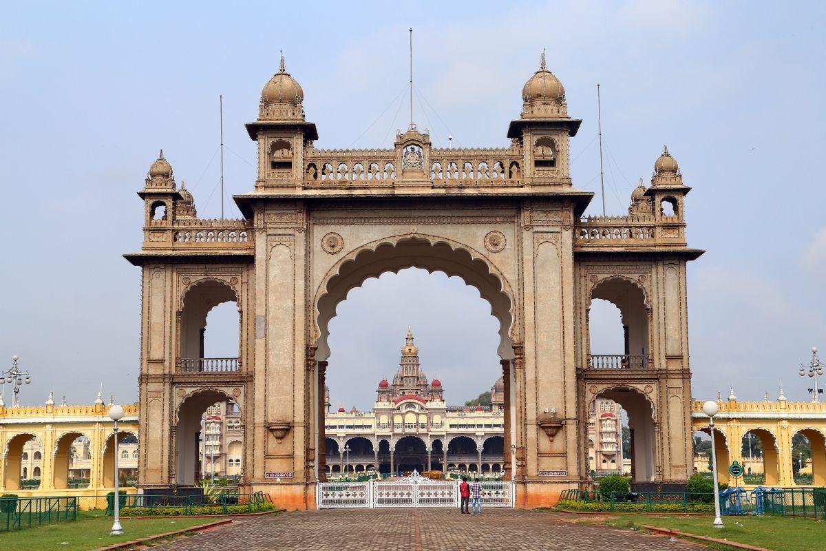 1200x800 Mysuru Palace: Raising a Royal Residence