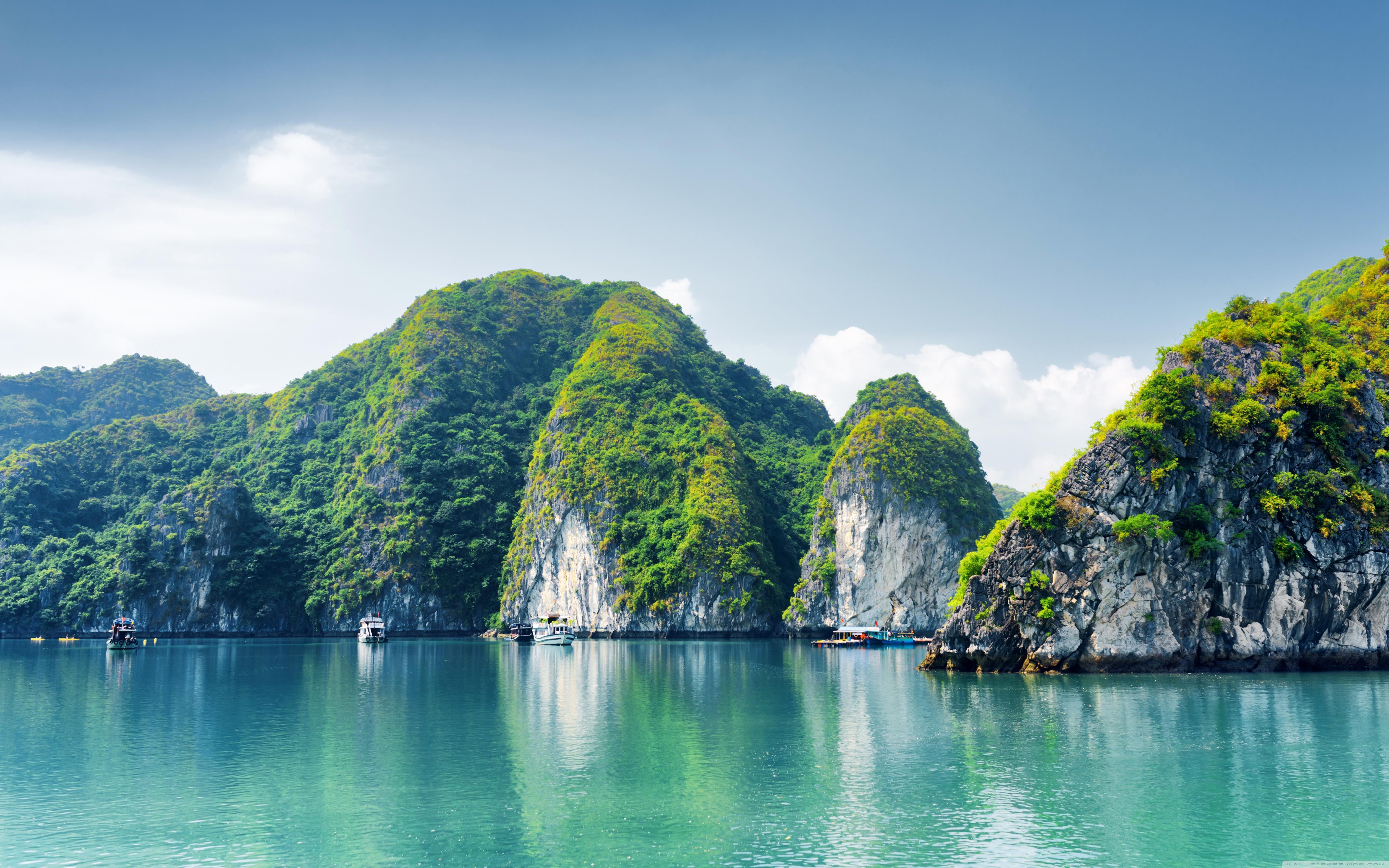 5120x3200 Ha Long Bay Wallpaper