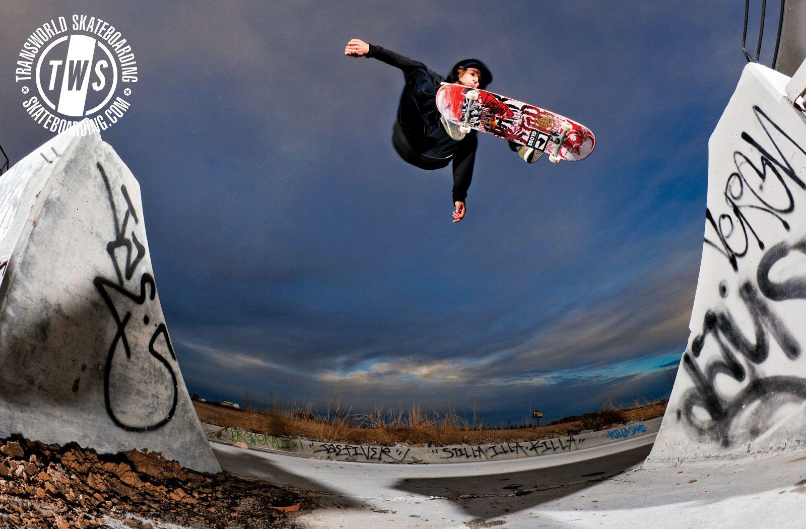 1600x1050 Skateboards Wallpaper