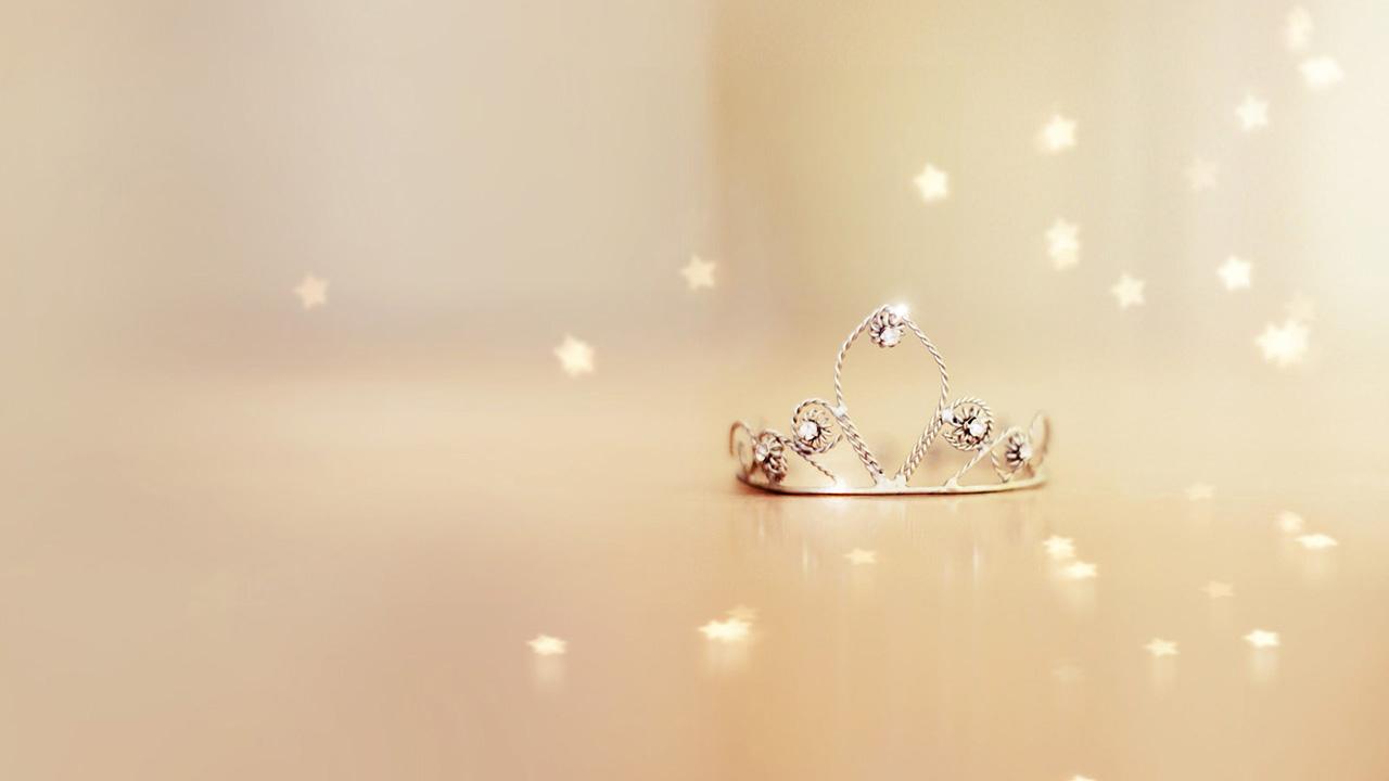 1280x720 7VK7DX1 Crown Wallpaper 1280x720