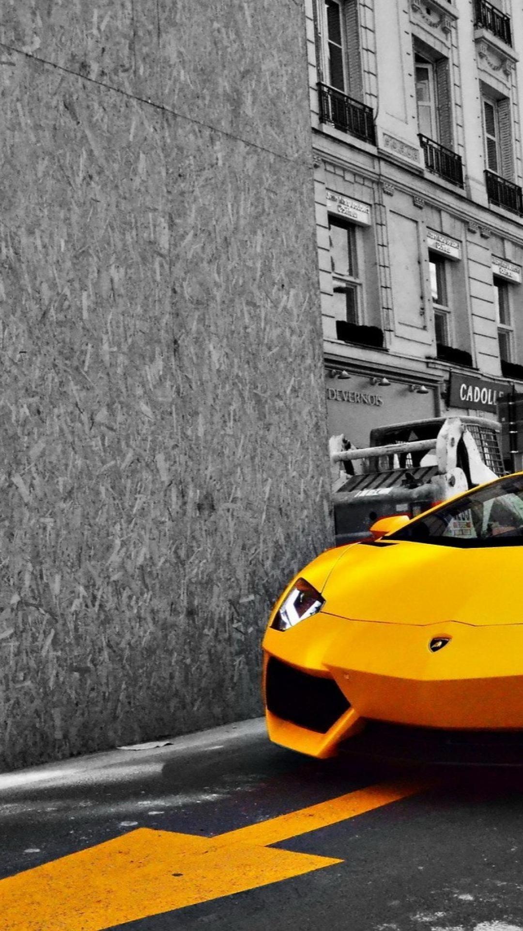 Lamborghini Aventador lp700-4 Yellow