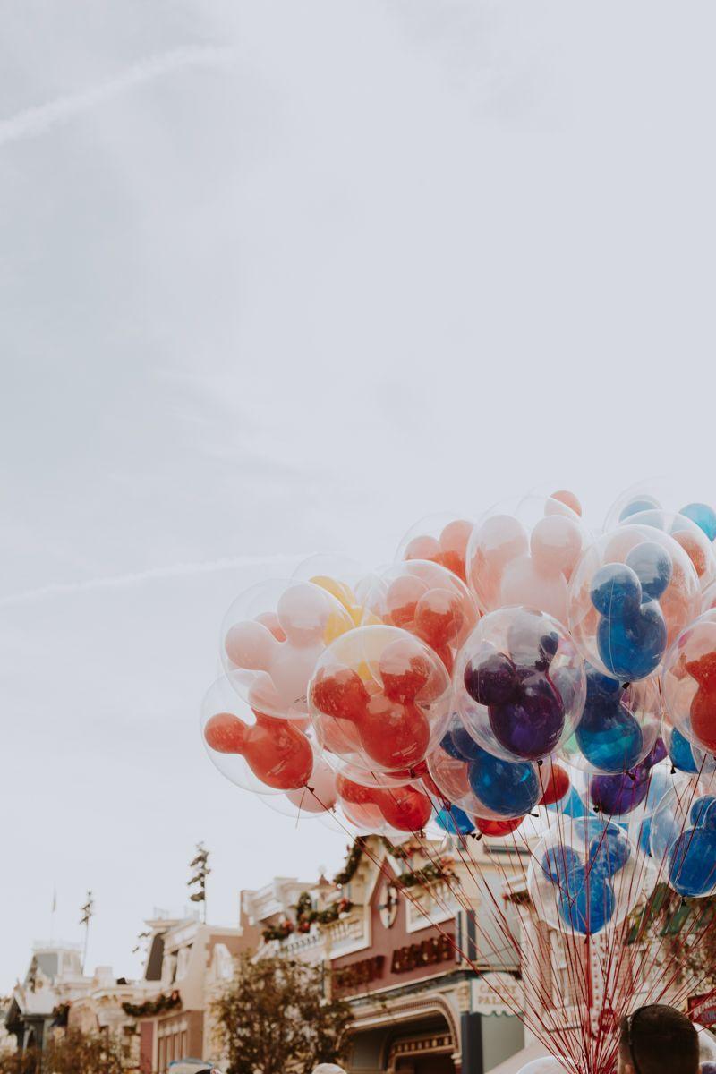 800x1200 Disneyland balloons ❁. Disney world picture, Disney balloons, Disney photography
