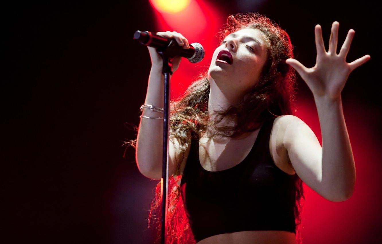 1332x850 Wallpaper Scene, Microphone, Electronics, Lord, Indie Pop, Songwriter, Lorde, Ella Maria Lani Yelich O'Connor, New Zealand Singer, Art Pop, Lollapalooza Image For Desktop, Section музыка