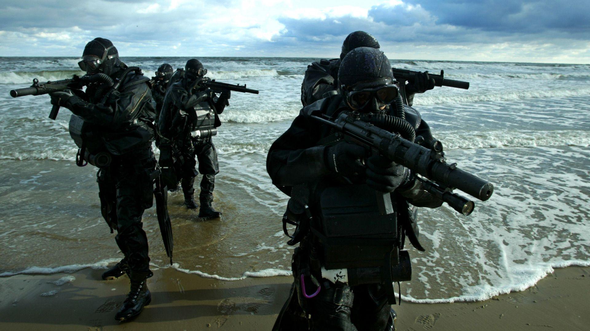 1920x1080 Download wallpaper sea, shore, combat, machines, Marine special forces, swimmers, section weapon in resolution 1920x1080